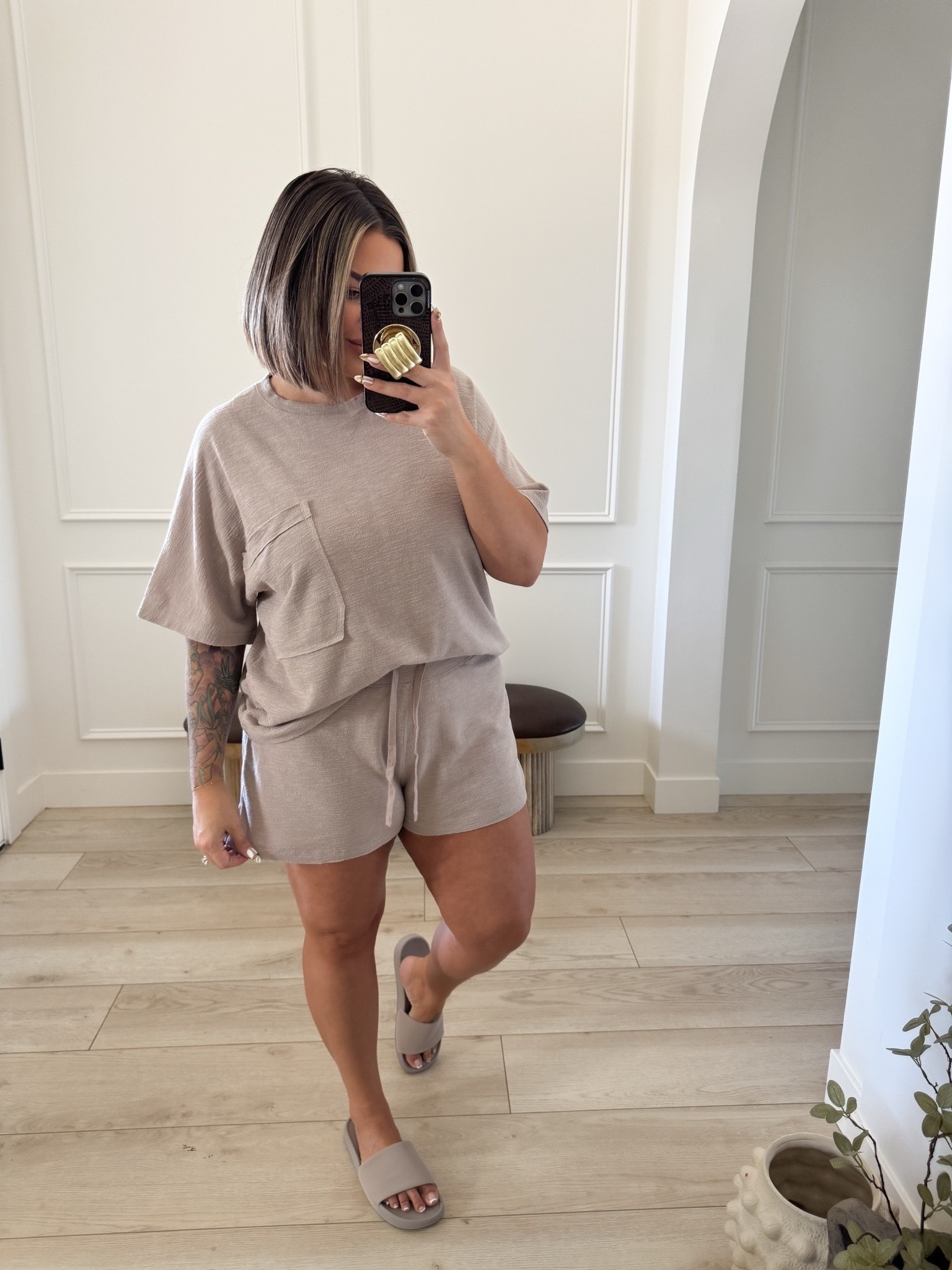 Work from home set that you can also run errands in. 
Size xl 
Slides are a look for less of my lululemon ones I got a couple years ago legit the exact same !

Comment SHOP below to receive a DM with the link to this post on my LTK ⬇ https://liketk.it/6f9J5

https://liketk.it/6f9J5