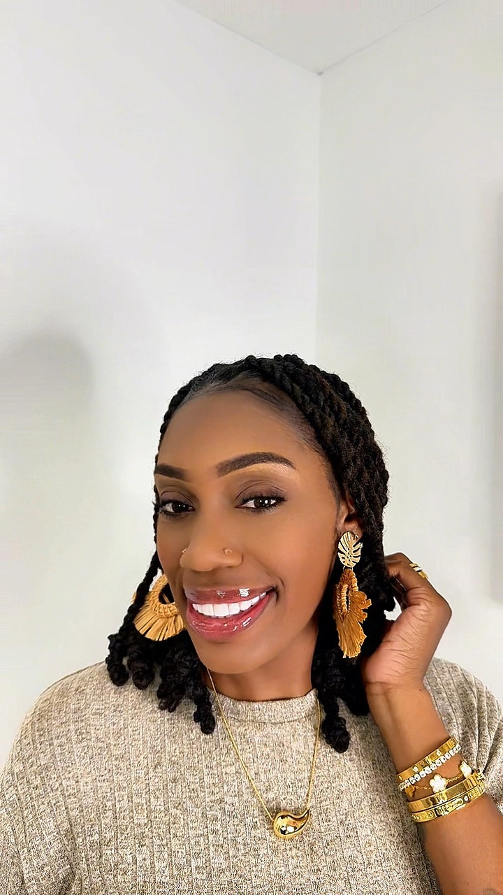 Accessories will definitely make the look complete!

#LTKFindsUnder50 #LTKItBag #LTKStyleTip