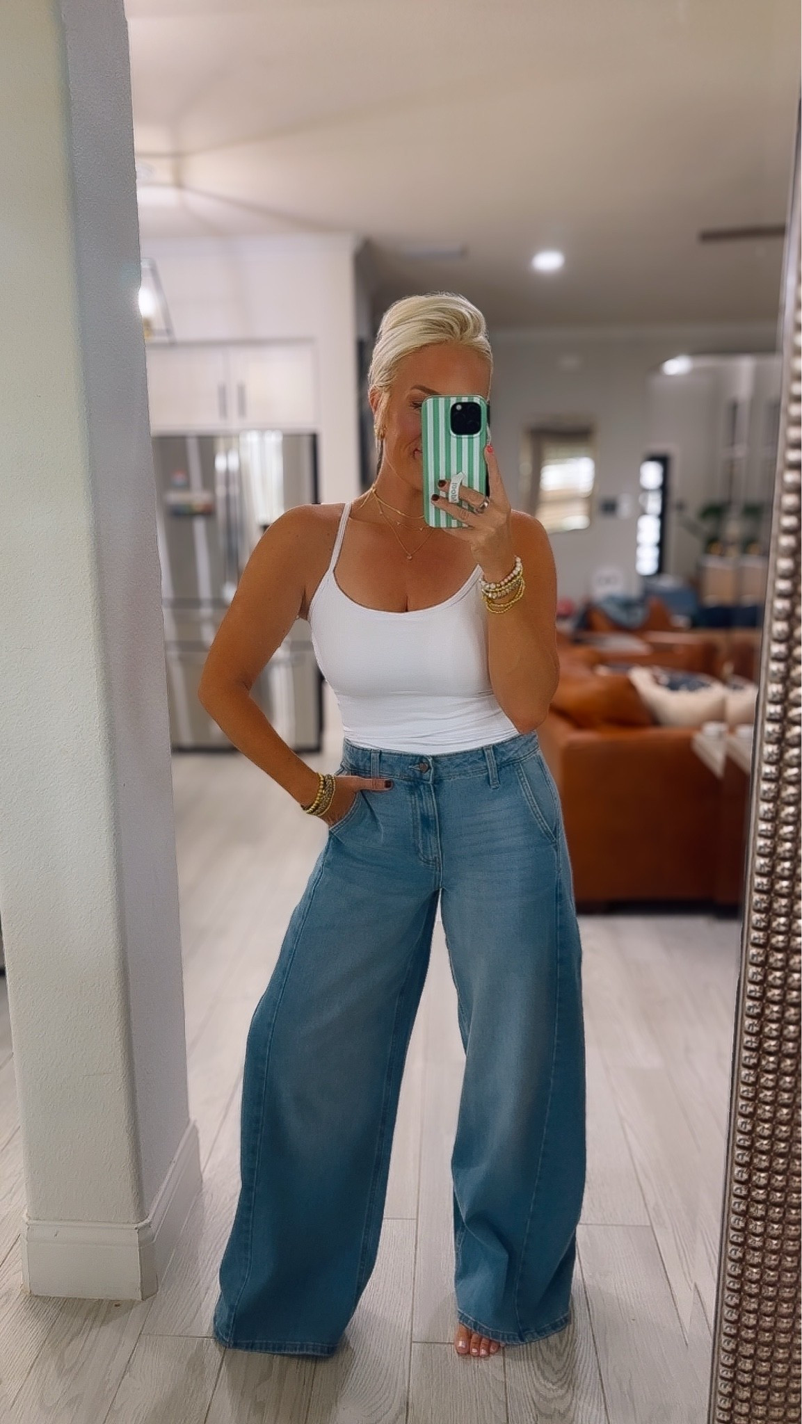 HIGHLY recommend these hidden gem jeans!!! I’m in a size 7/28 , so comfy 
Cami tank is Amazon . Size small