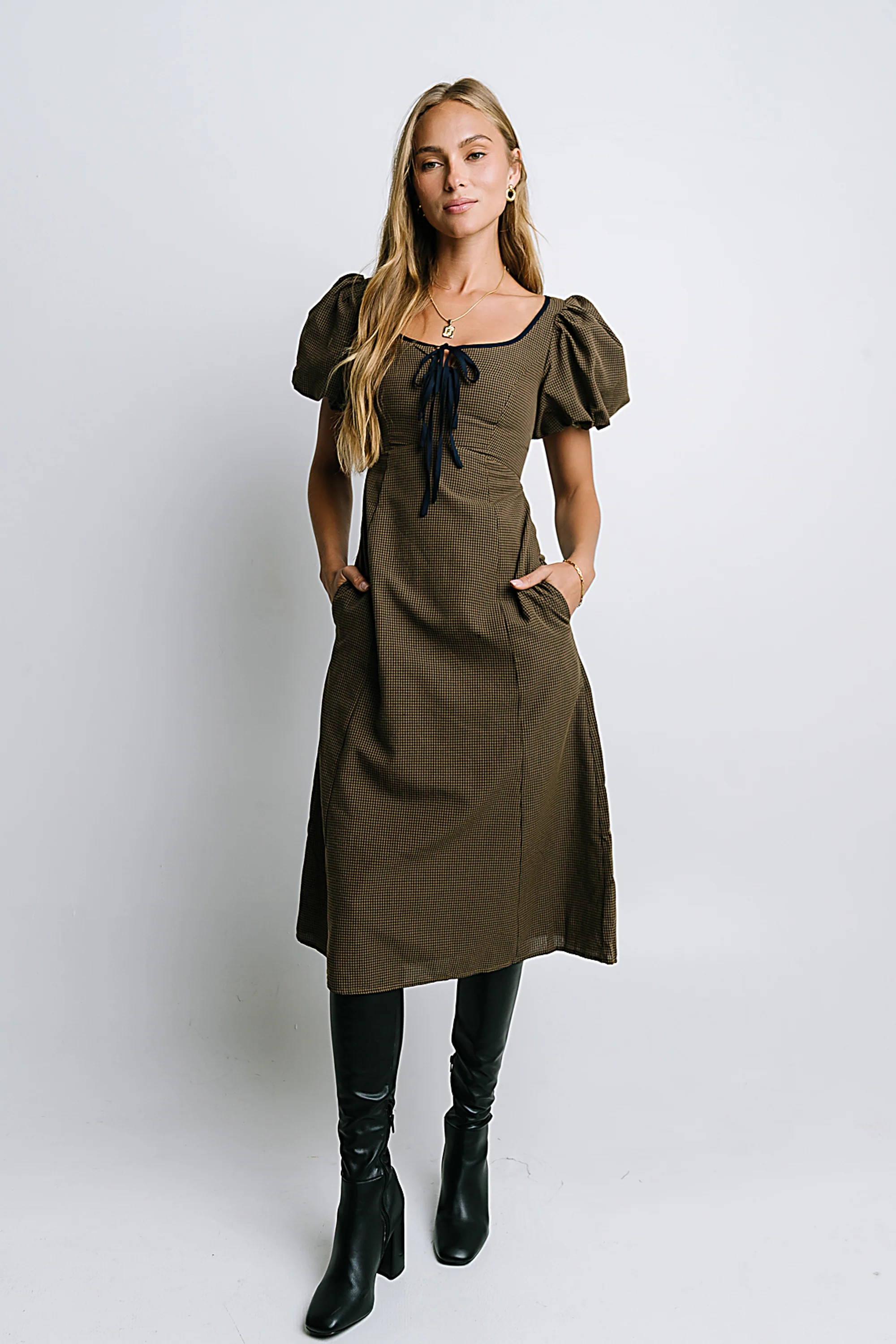 Elle Gingham Midi Dress in Brown | Böhme US