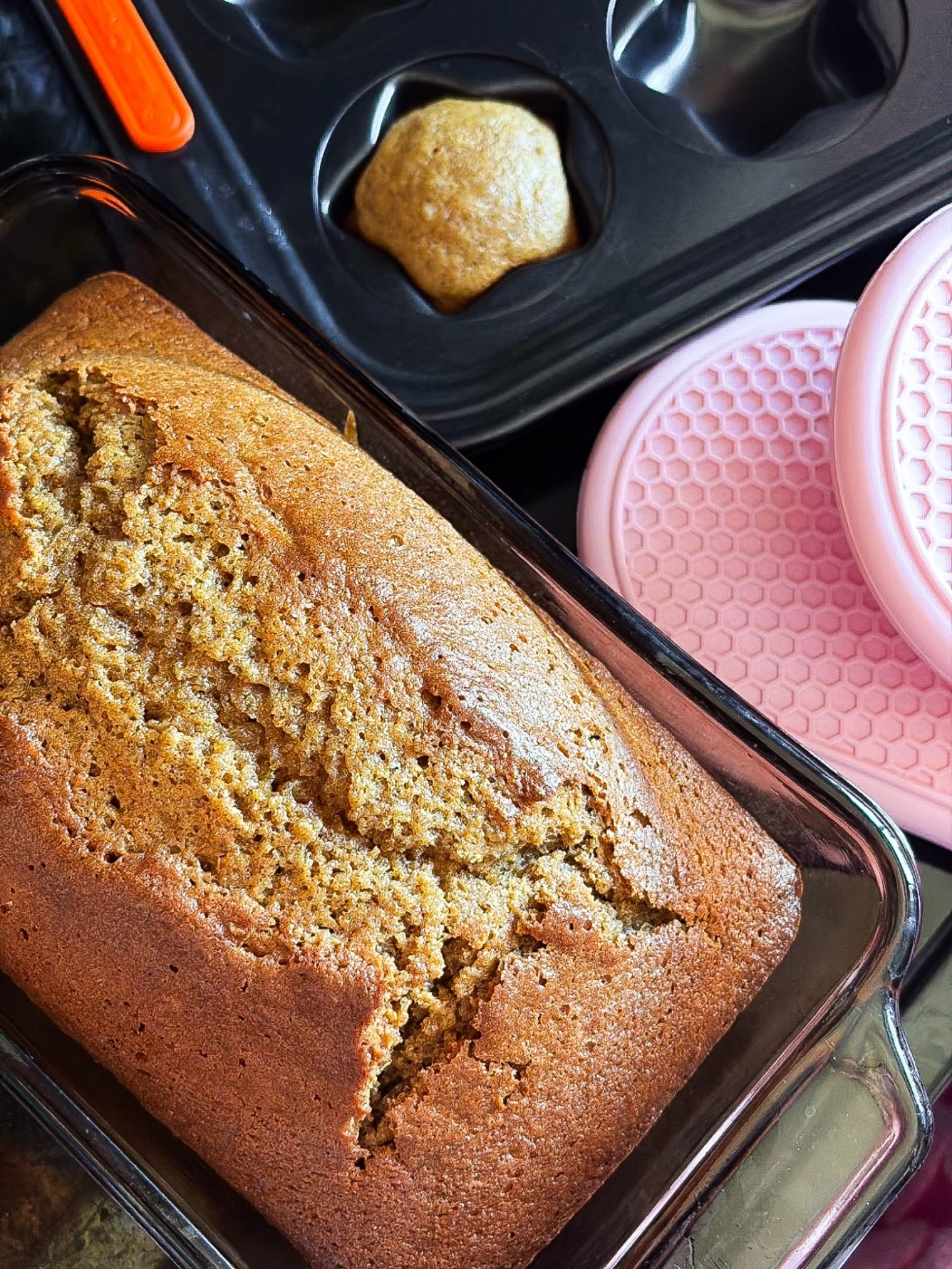 Starting fall a little early over here with pumpkin bread and pumpkin stars ⭐️🎃 

#fallvibes #fallbaking #pumpkinseason #pumpkinbread #fallishere

#LTKfoodie #LTKSeasonal #LTKdayinmylife