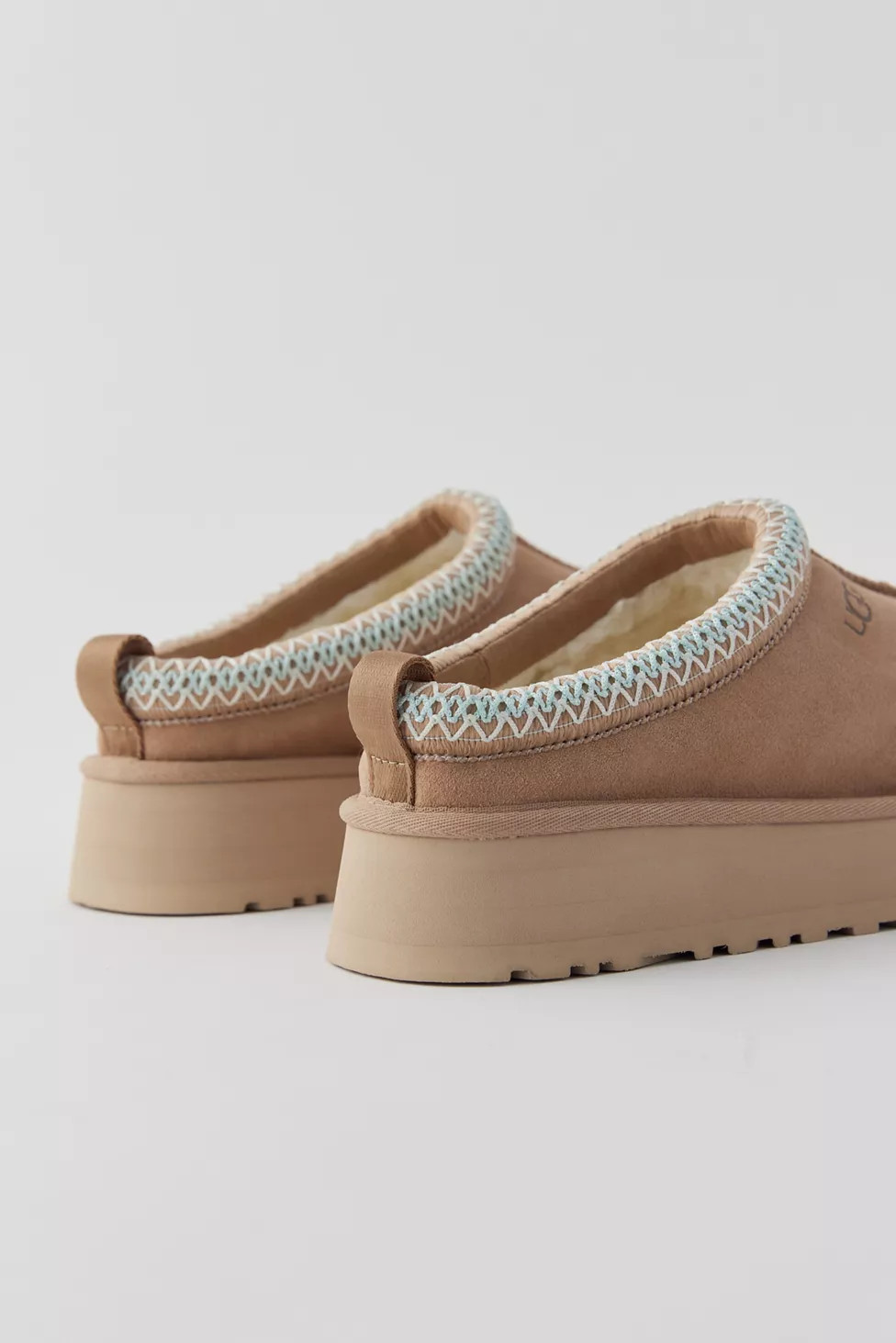 UGG Tazz Slipper | Urban Outfitters (US and RoW)