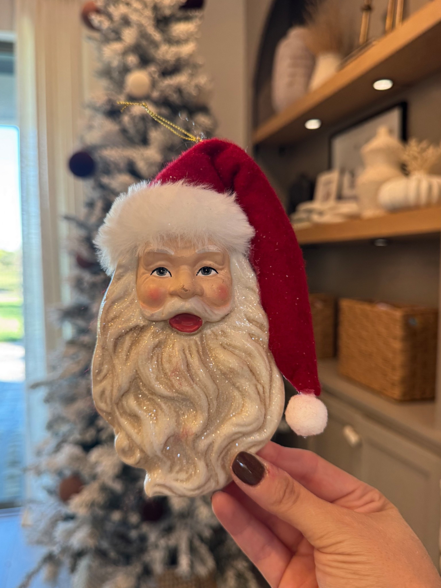 I’m obsessed 🎅🏼

#santa #ornaments #christmastree #christmasdecor #holidaydecor 

#LTKHome #LTKSeasonal #LTKHoliday