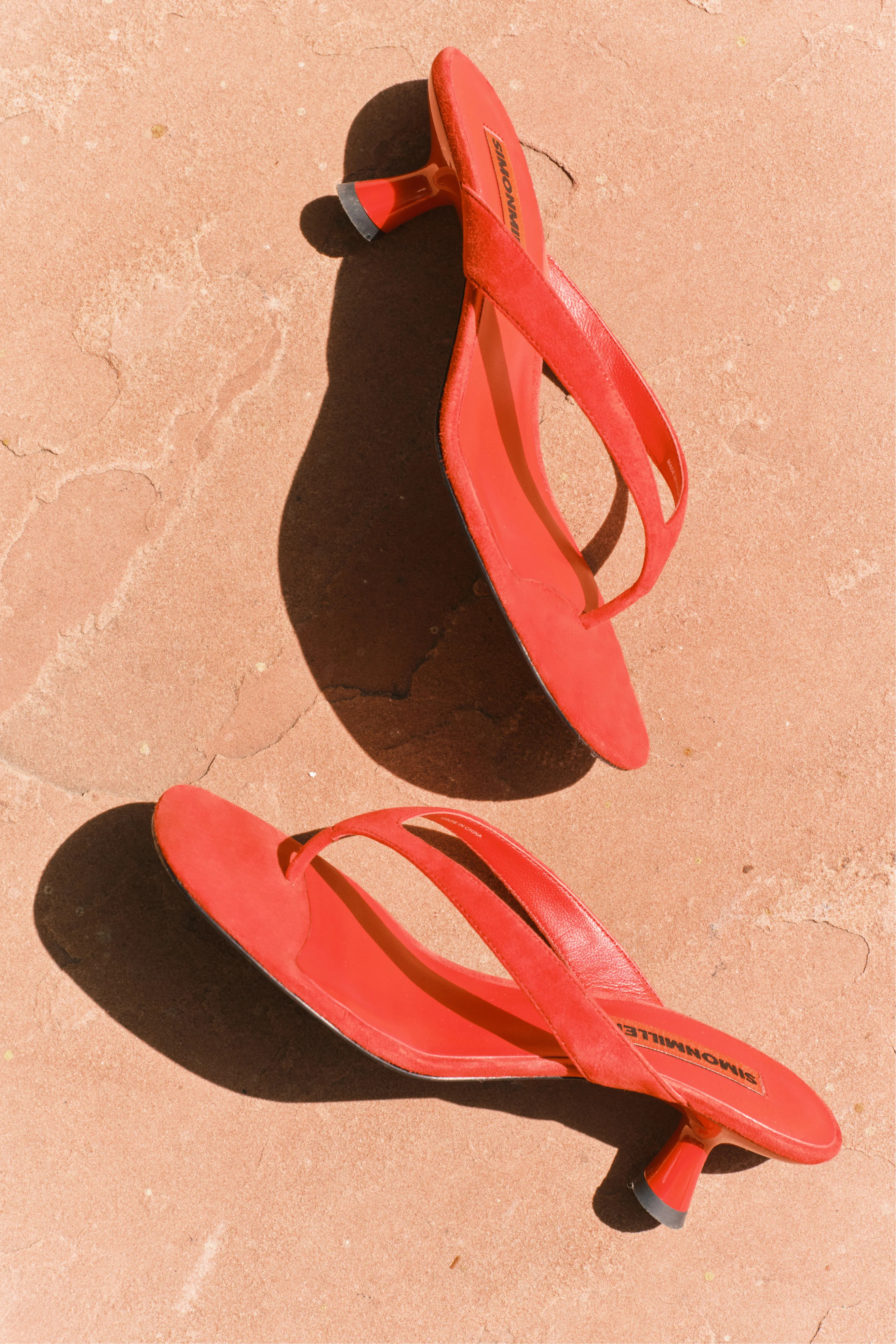 Suede Beep Thong In Lucky Red | Simon Miller