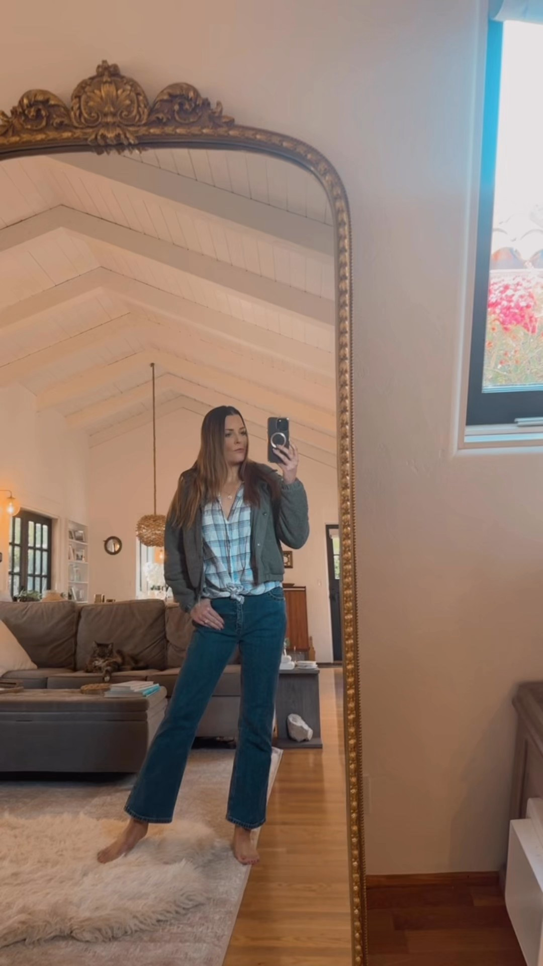 Comfy casual 

#LTKStyleTip #LTKFindsUnder50 #LTKFindsUnder100