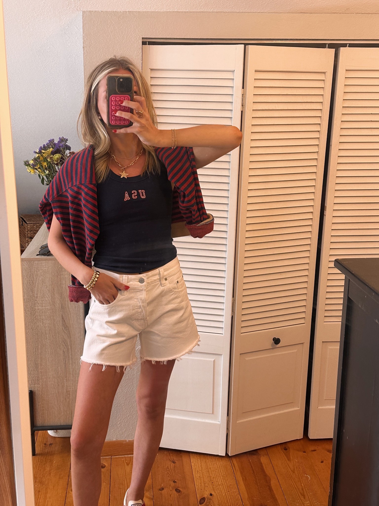 Size xs tank!

#LTKFindsUnder100 #LTKFindsUnder50 #LTKStyleTip