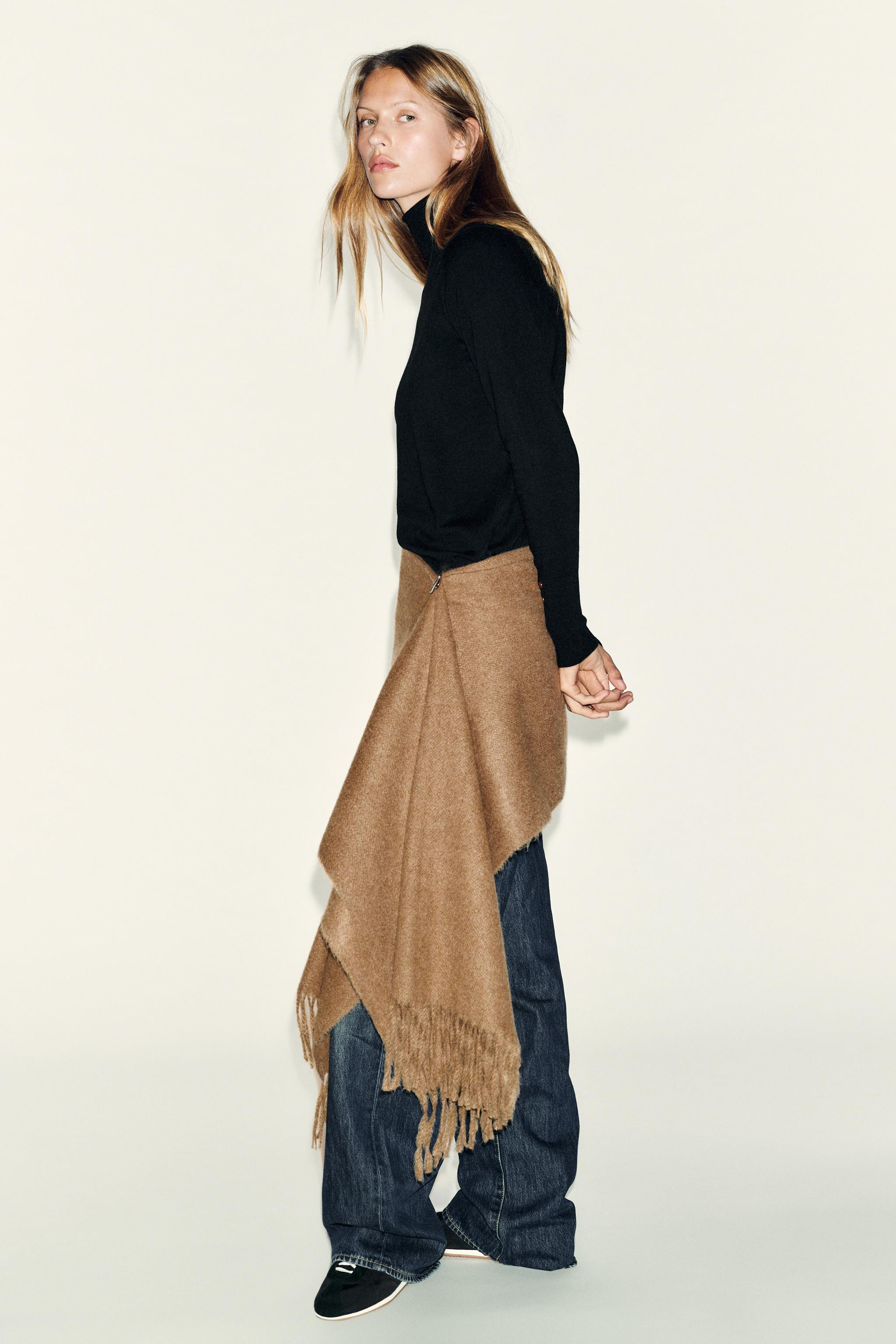 BASIC PLAIN KNIT SWEATER | Zara US