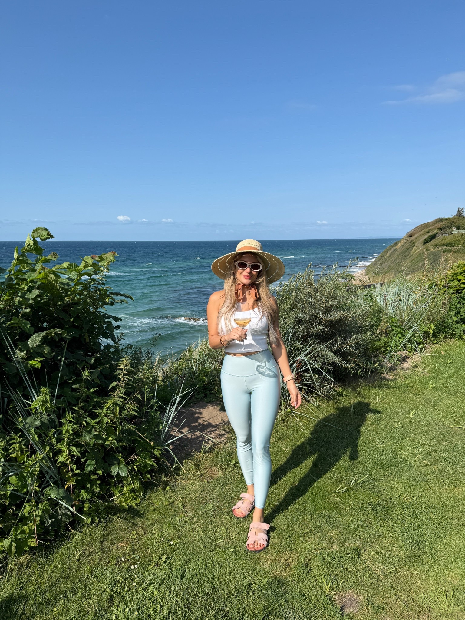 This hat might look silly but I absolutely love the band to tie down!!! It has an I interchangeable band too!! 