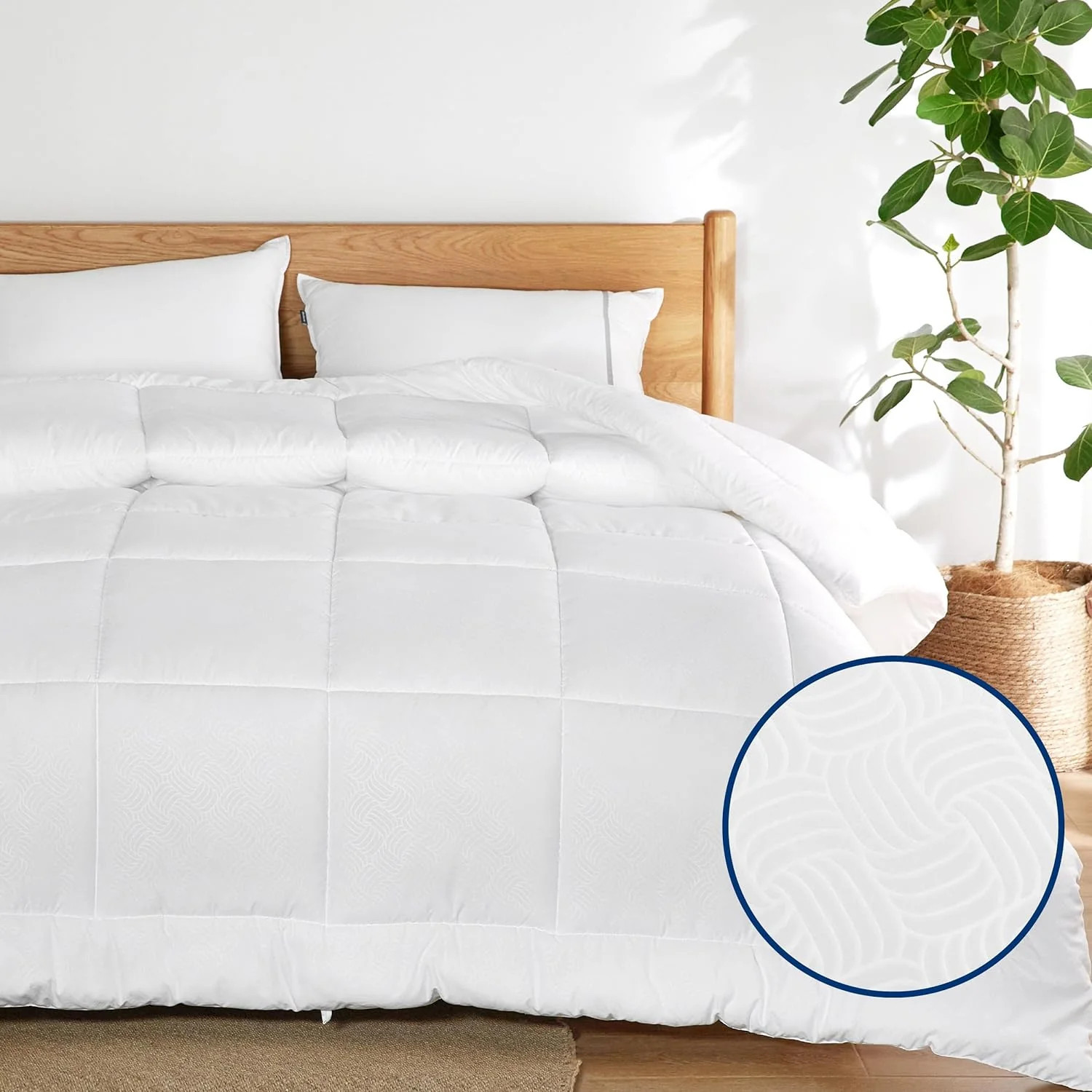 The Basic Diamond Pattern Comforter | Bedsure