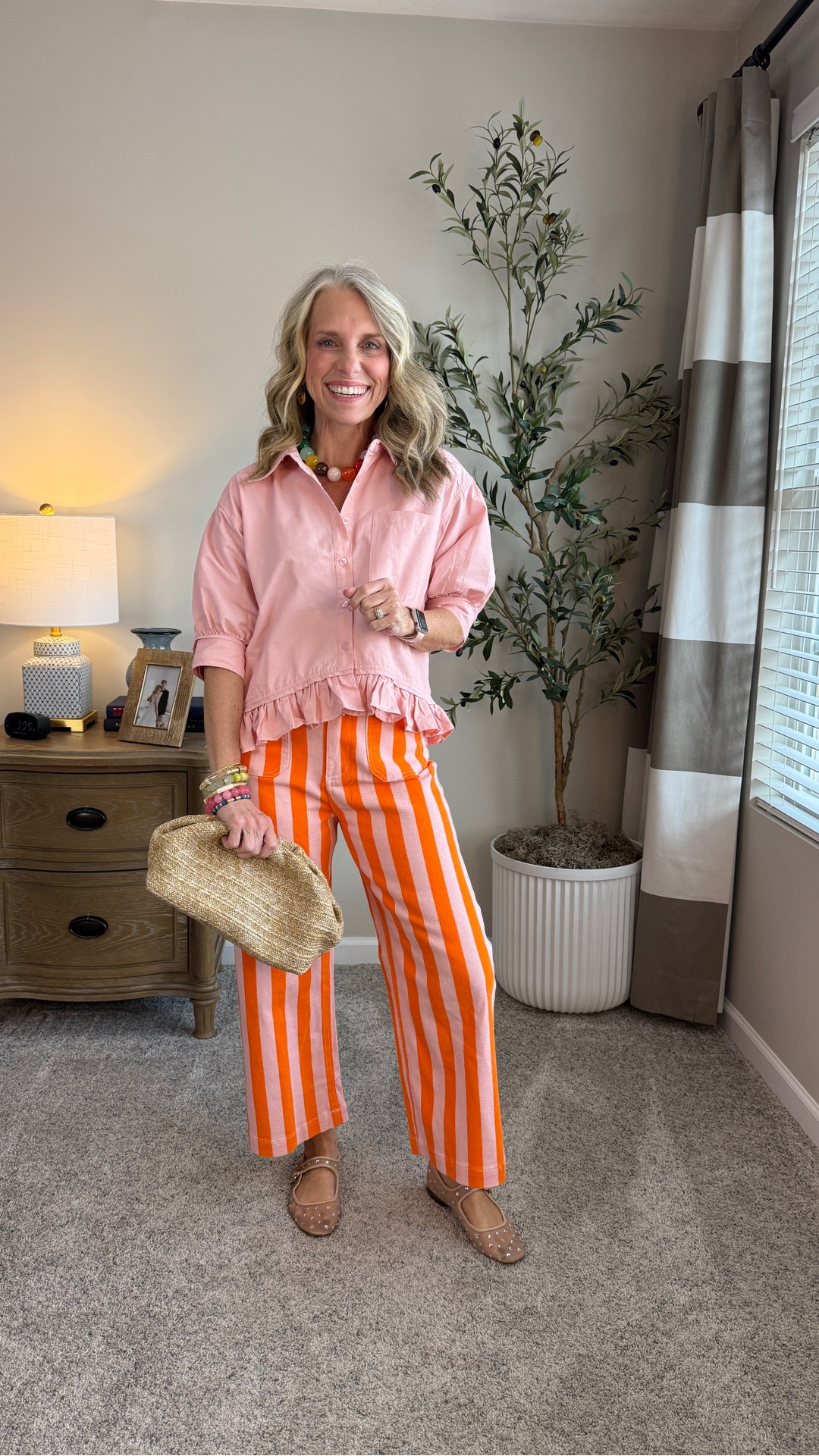 Are these the cutest pants or what? Wearing size 4 pants and small top

#LTKootd #LTKgrwm #LTKOver40