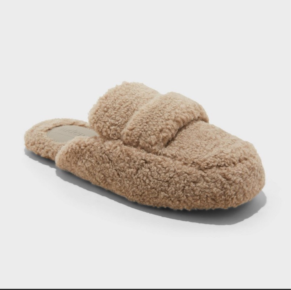 Faux shearling loafer slippers 

#LTKStyleTip #LTKGiftGuide #LTKSeasonal