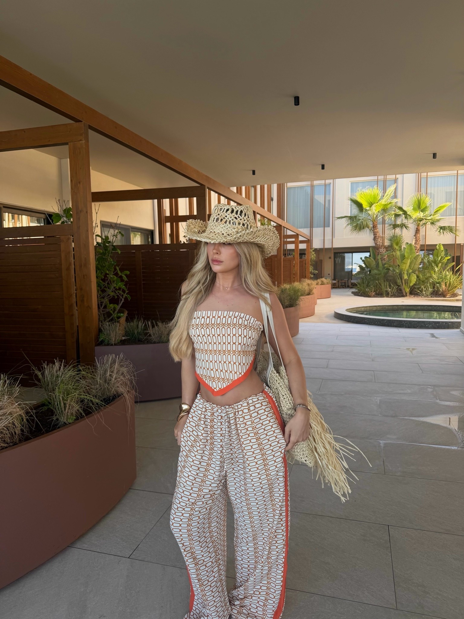 holiday outfit inspo 🧡✨