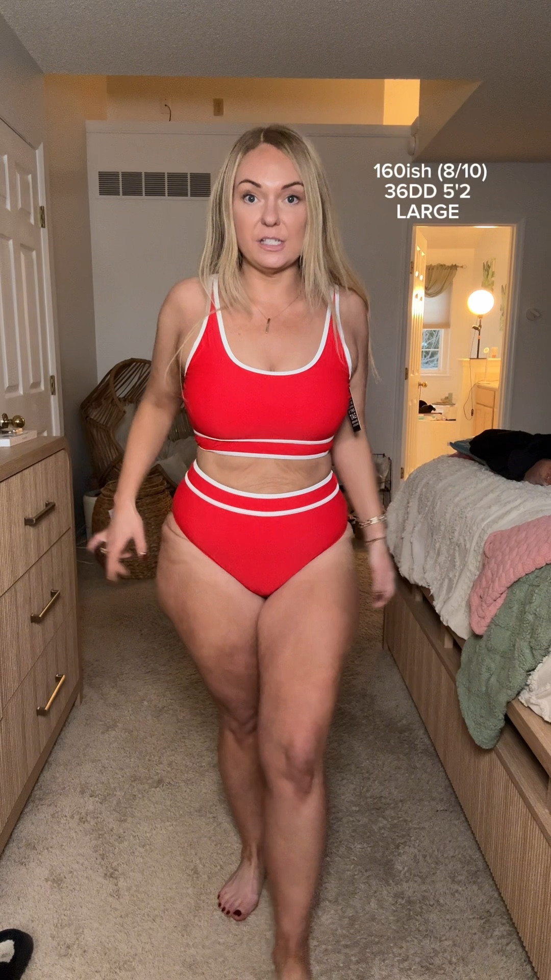 I'm saying it's fine.. right? 

#LTKSeasonal #LTKTravel #LTKMidsize