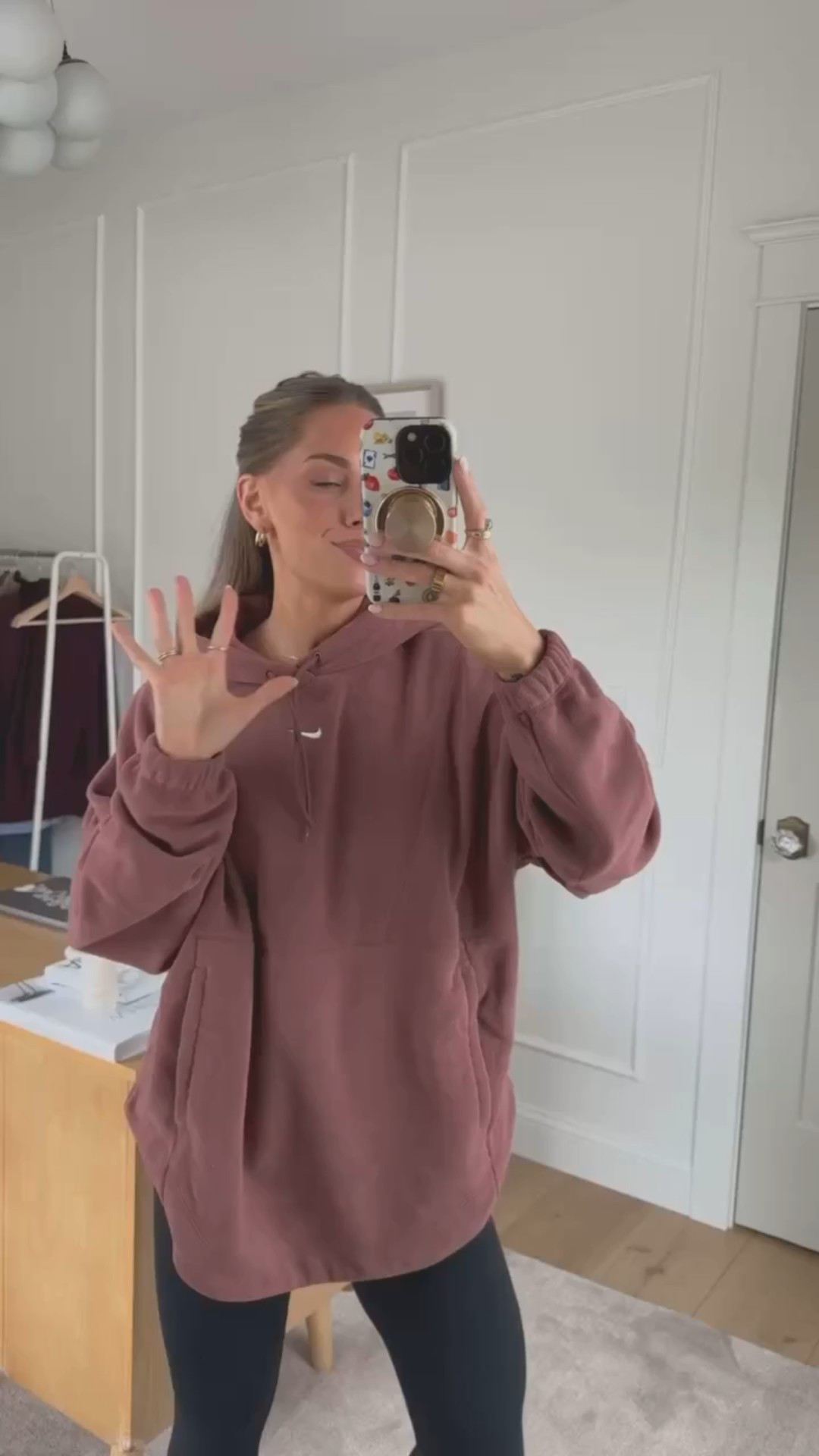 Nike will always be in my top favorites! 😍

#nike #nikeoutfit #gymoutfit #outfitinspo #comfyclothes #cozyfit #activewear #loungewear

#LTKActive #LTKTravel #LTKSeasonal