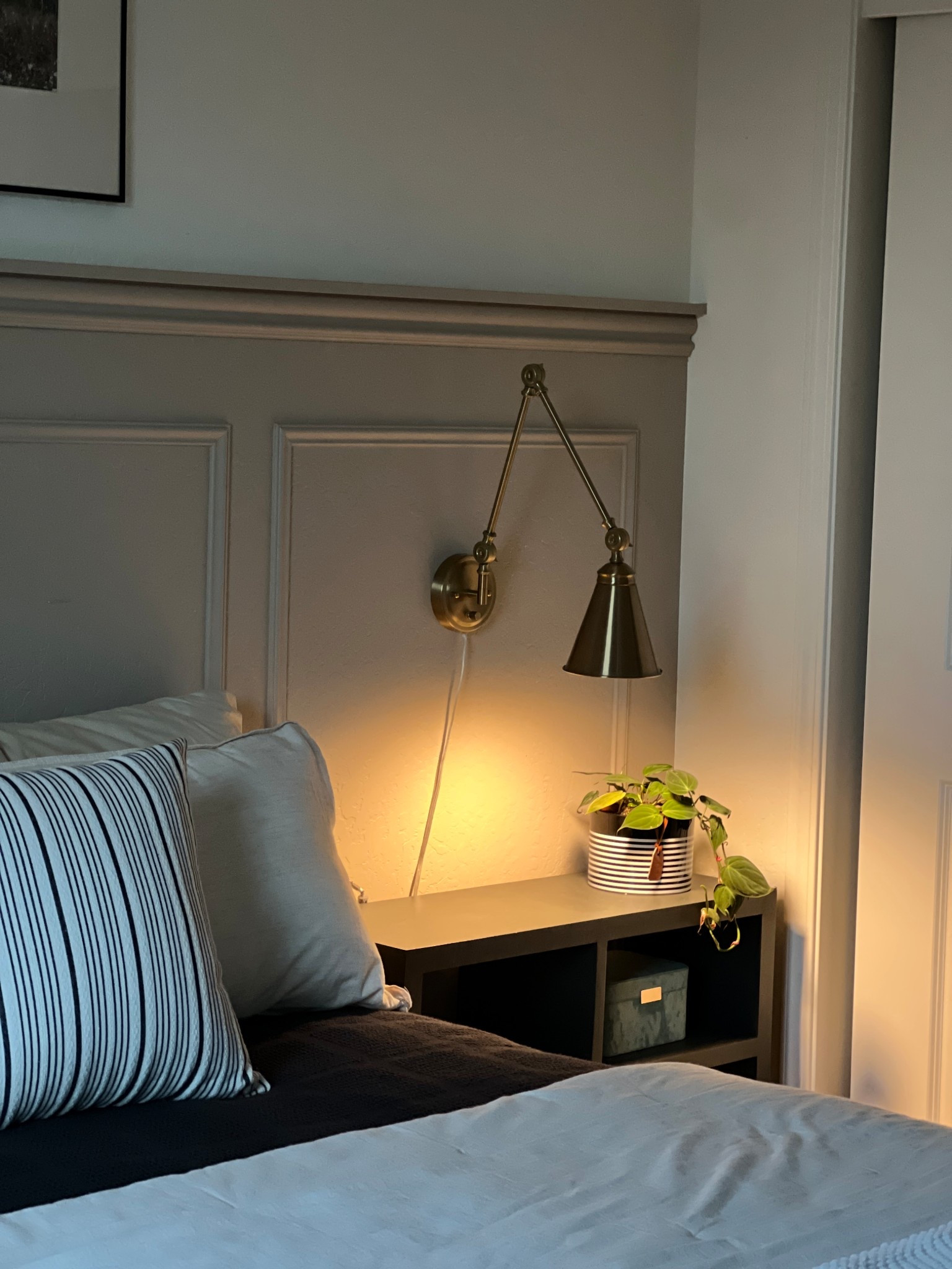 WINGBO Farmhouse Swing Arm Wall Sconce Set of 2 - Industrial Adjustable Wall Lamp Light Fixture for Living Room, Bedroom, Vanity Study Desk Office, Plug in or Hardwired. 


#LTKStyleTip #LTKHome