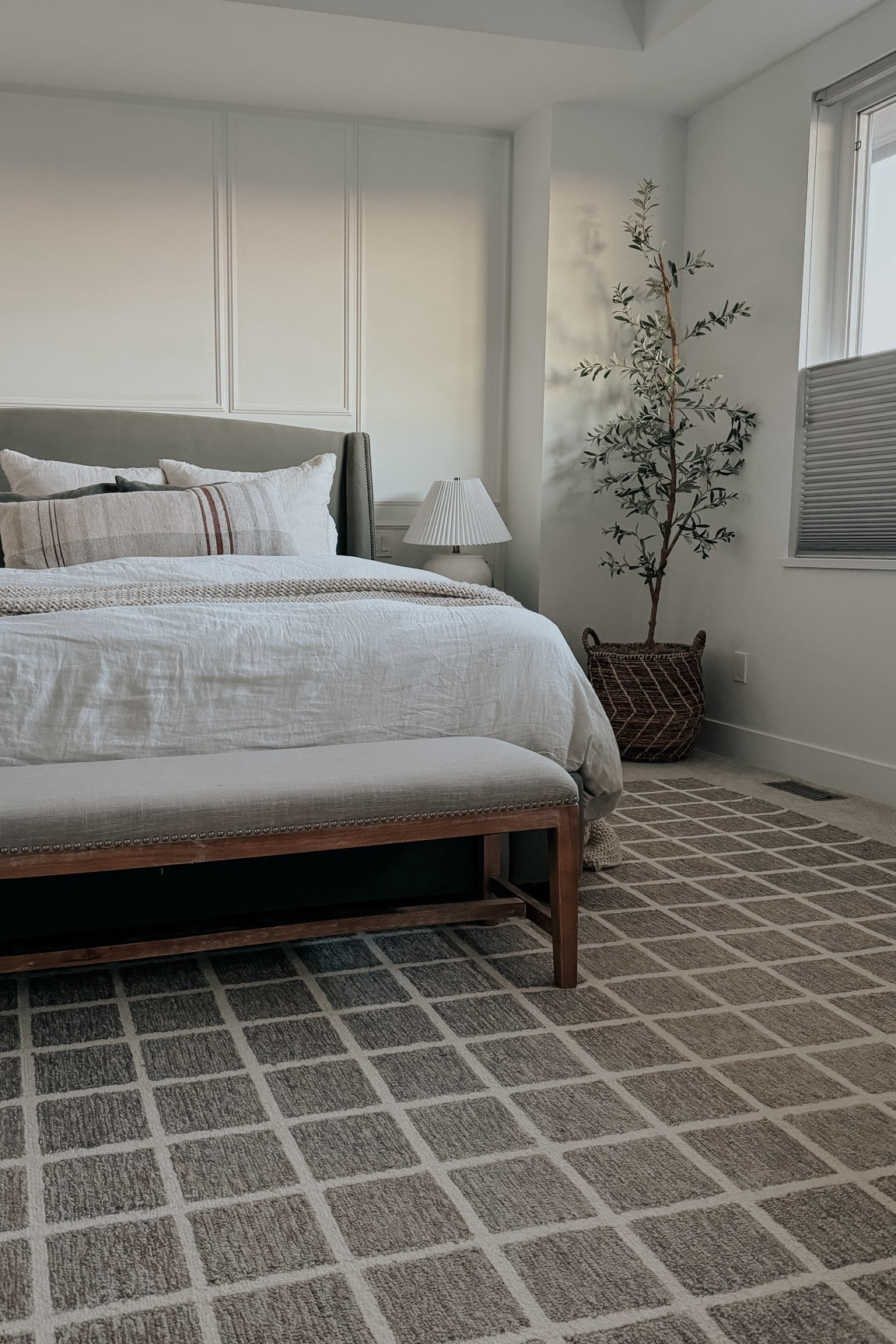 Bundles of my absolute favourite bedding is on sale. The bedsheets are so crisp yet soft and aren’t hot when you sleep. Code: bundle20 
The duvet cover and insert are like a cloud 

#LTKsale #LTKhome #LTKstyletip