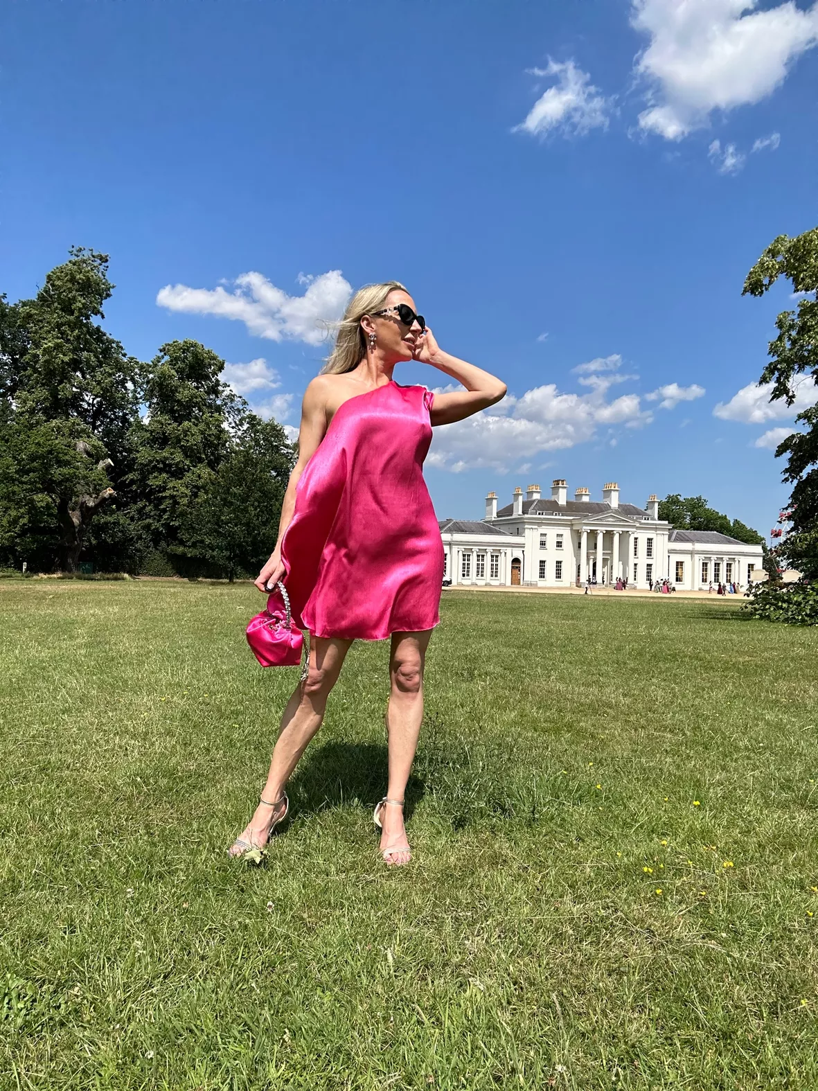 Superdown Cindi Sequin Mini Dress in Pink - Size S