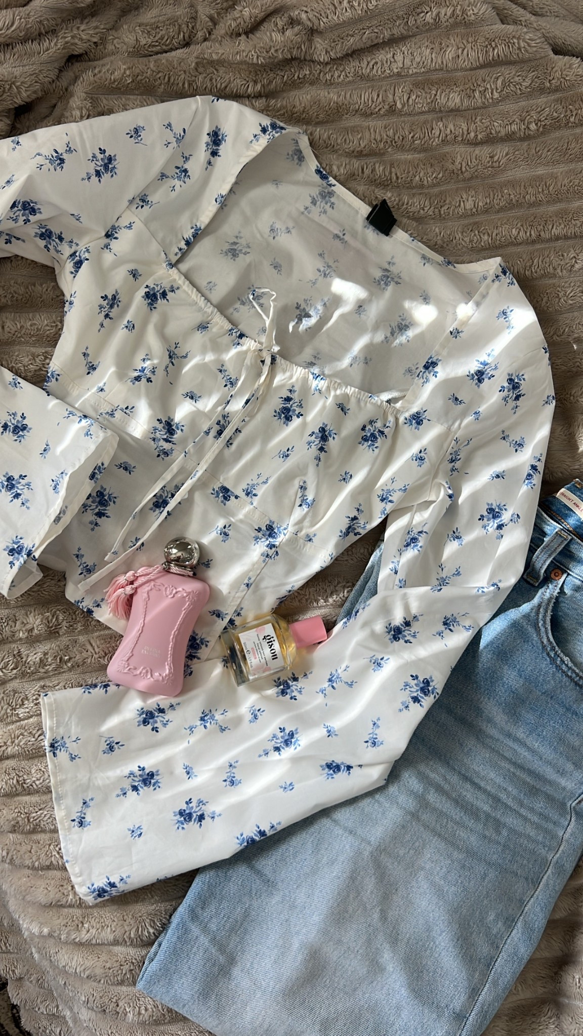 Todays outfit 

#LTKFestival #LTKU #LTKStyleTip