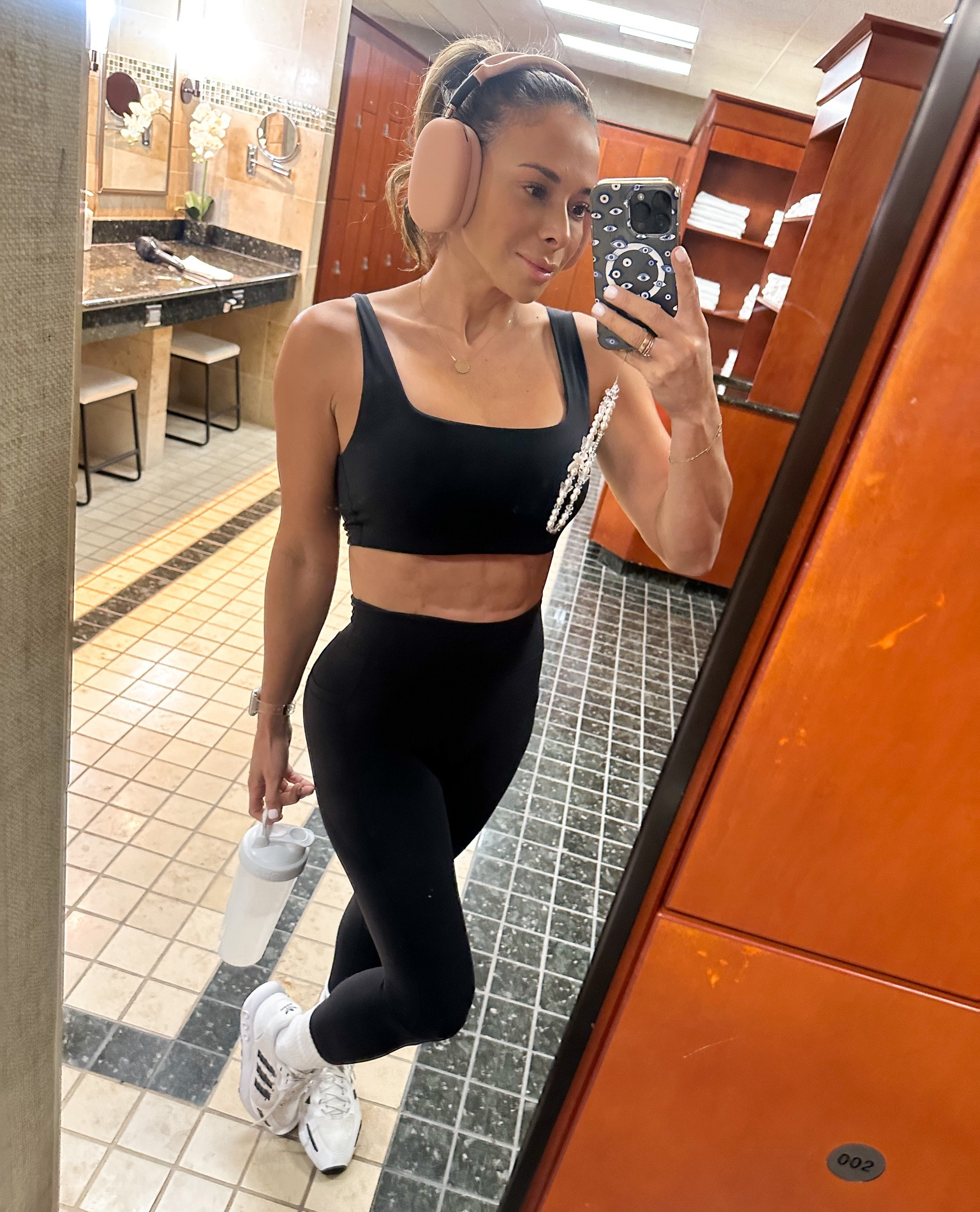 🎧✔️😅 Currently loving my new phone silicone cover &  this workout top + very waste, hugging leggings. Theee are my favs at the moment & you will love also!! The cool thing is that the bra you can wear it two different ways. 

#LTKFindsUnder50 #LTKActive #LTKSaleAlert