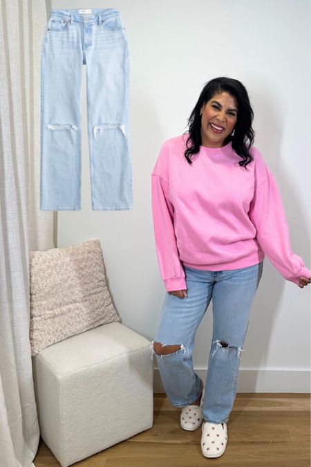 use code AFLTK to save 20% off at Abercrombie

my favorite new Abercrombie midsize jeans! I am wearing a size 31 in these since they have stretch as a size 12 💕 XL in sweatshirt 

// midsize, mid size, Abercrombie denim, Abercrombie must have, distressed denim, pink sweatshirt 



#LTKsalealert #LTKSpringSale #LTKmidsize