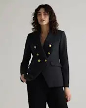 Scuba Captain's Convertible Blazer in True Black | Quince