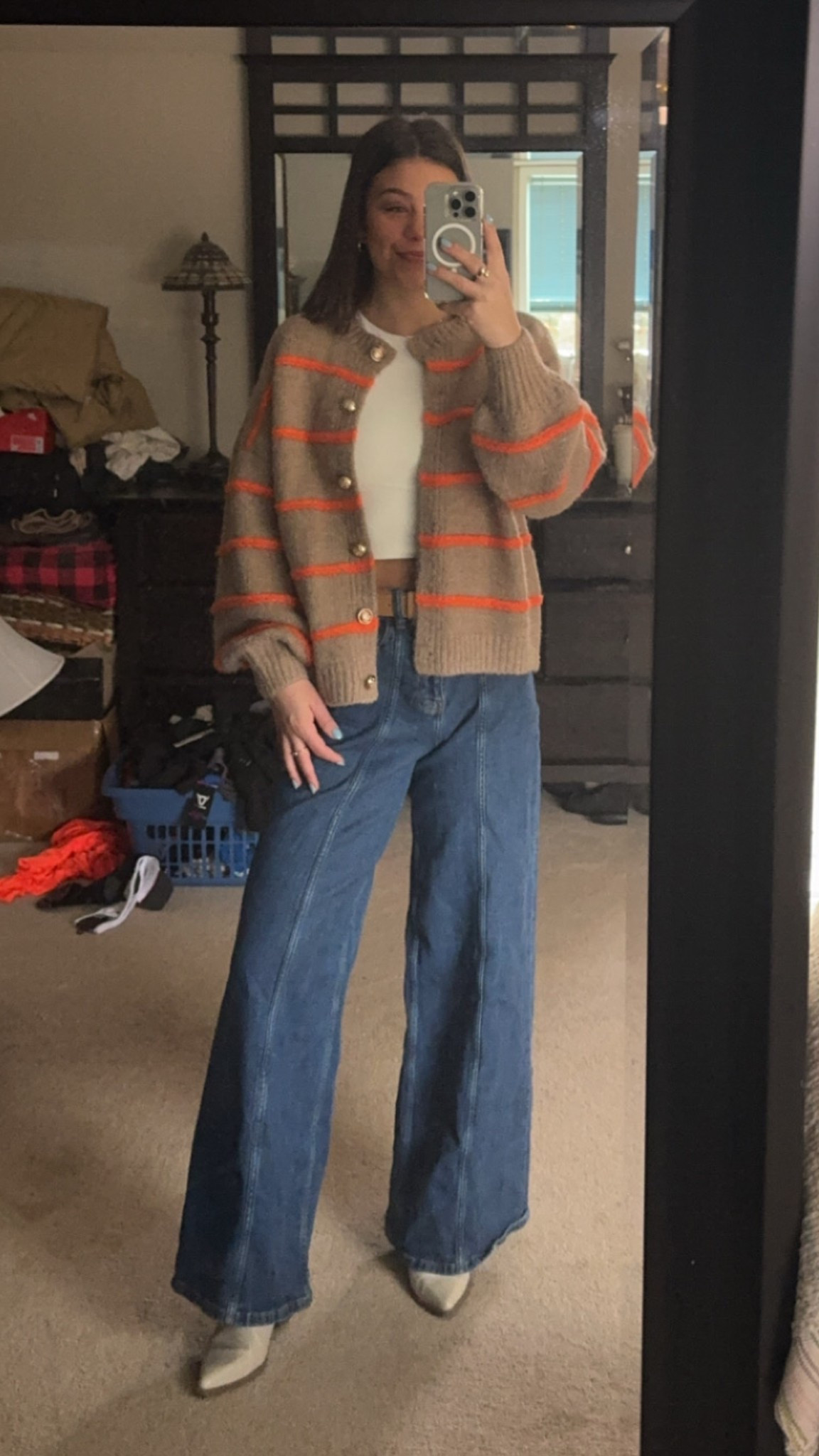 Sunday church ootd :) featuring my current Jean obsession 

#LTKBeauty #LTKFindsUnder100 #LTKStyleTip