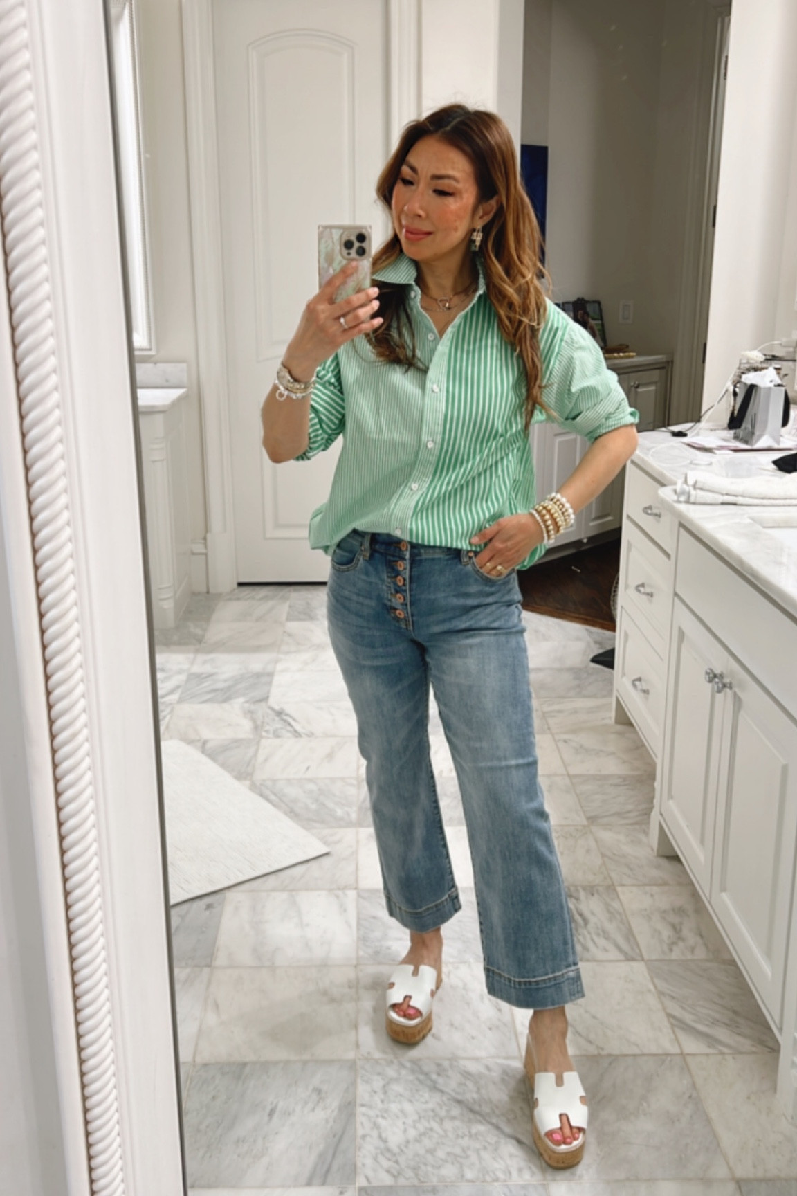 Easy spring look with green button up & cropped jeans 💚 #styleofsam #cabiclothing

#LTKtravel #LTKstyletip