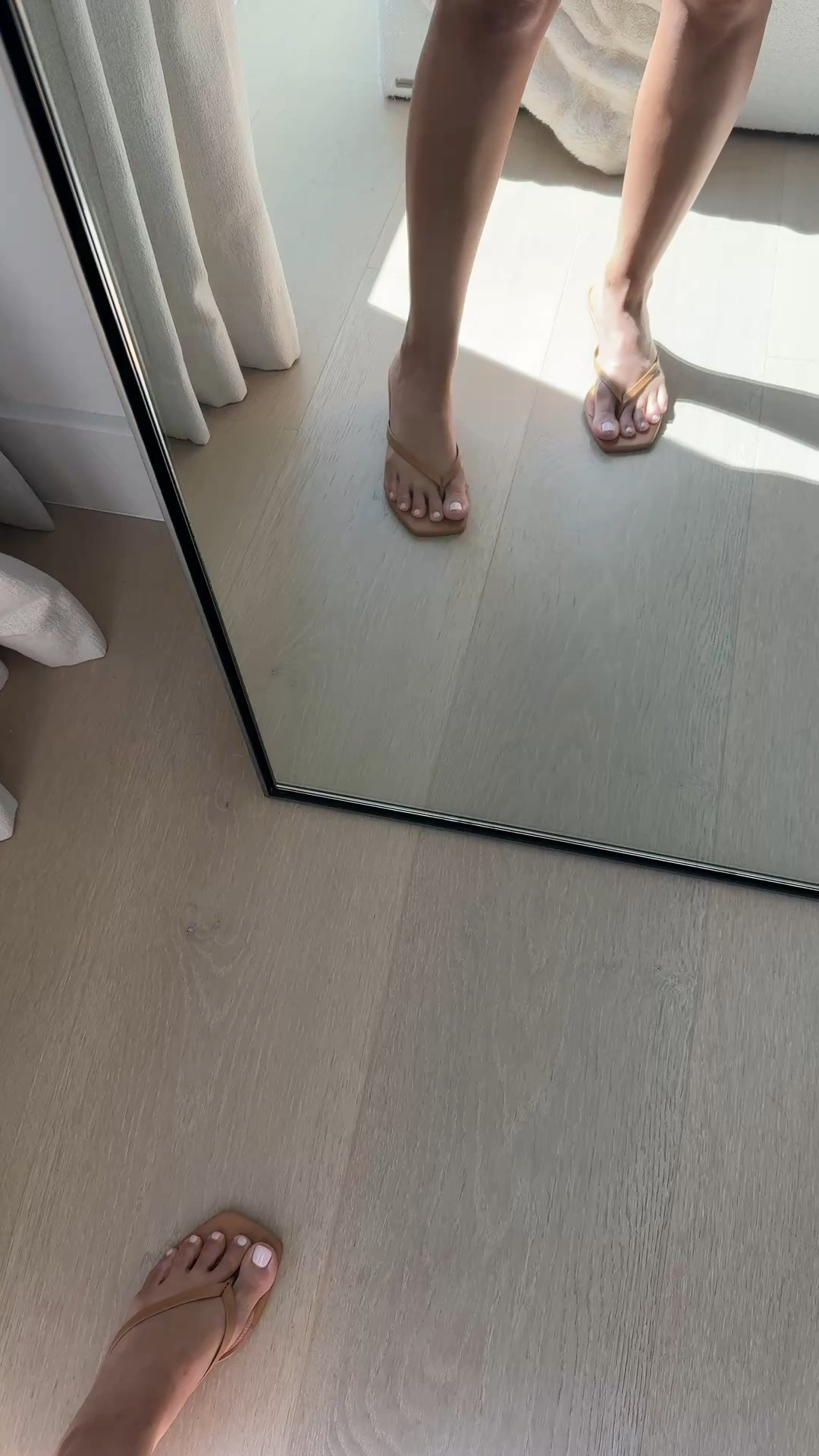 My favorite kitten heels are majorly marked down today! I wear my true size, these are effortlessly casual chic and so comfy too

#LTKSaleAlert