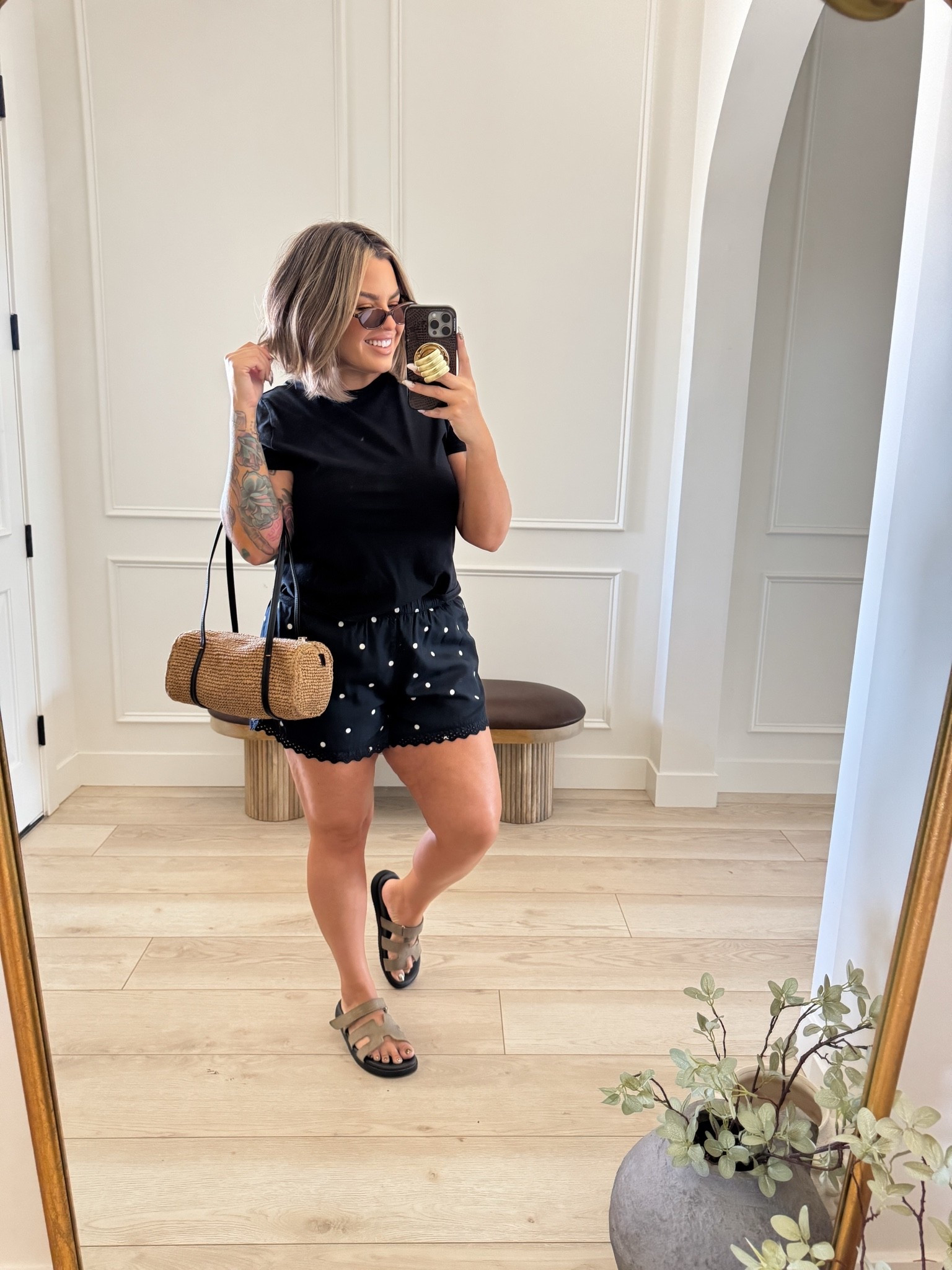 Top L 
Shorts L 
#target #sale