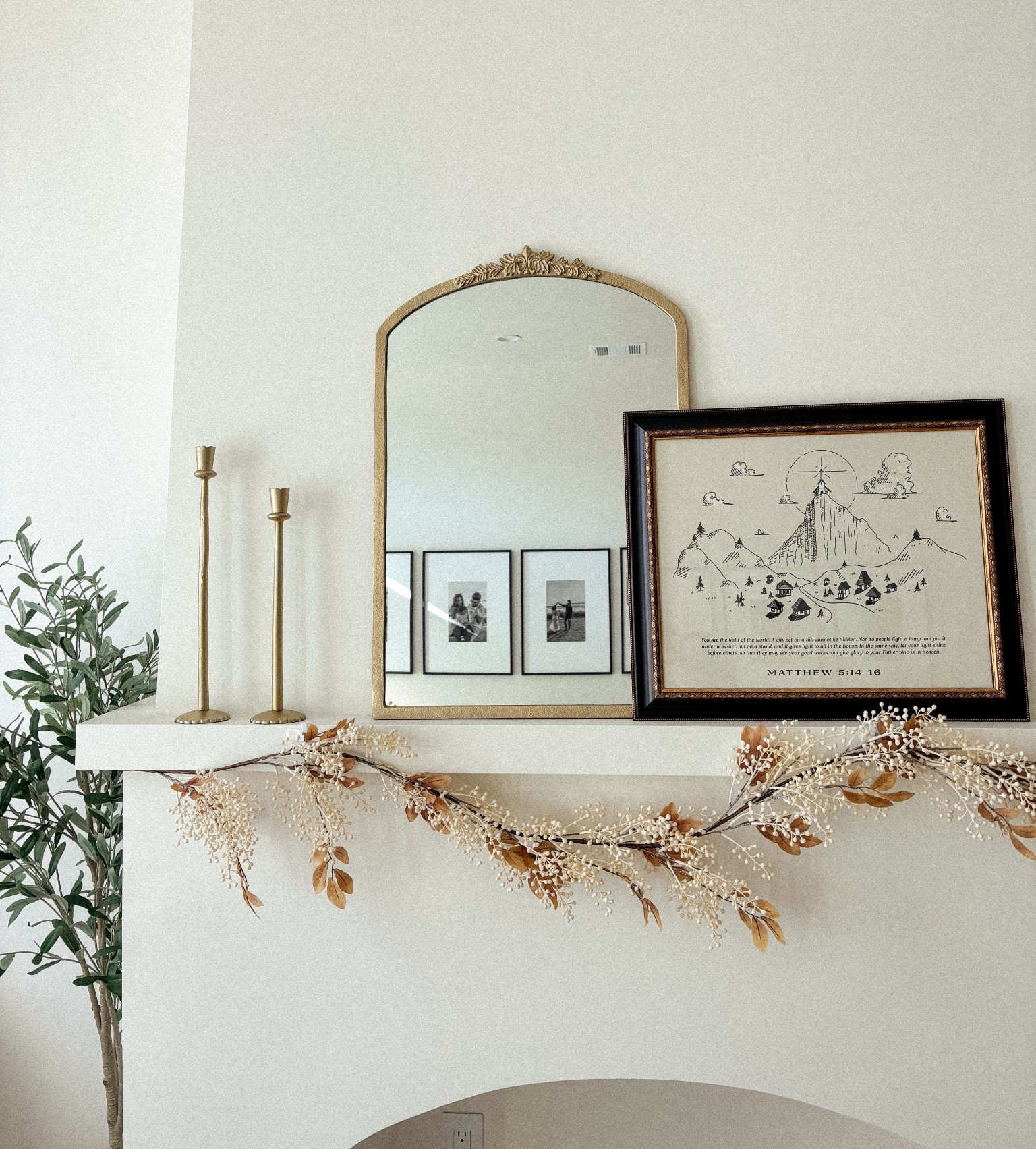 simple mantle pieces for fall 🍂

#LTKSeasonal #LTKHome #LTKFindsUnder100