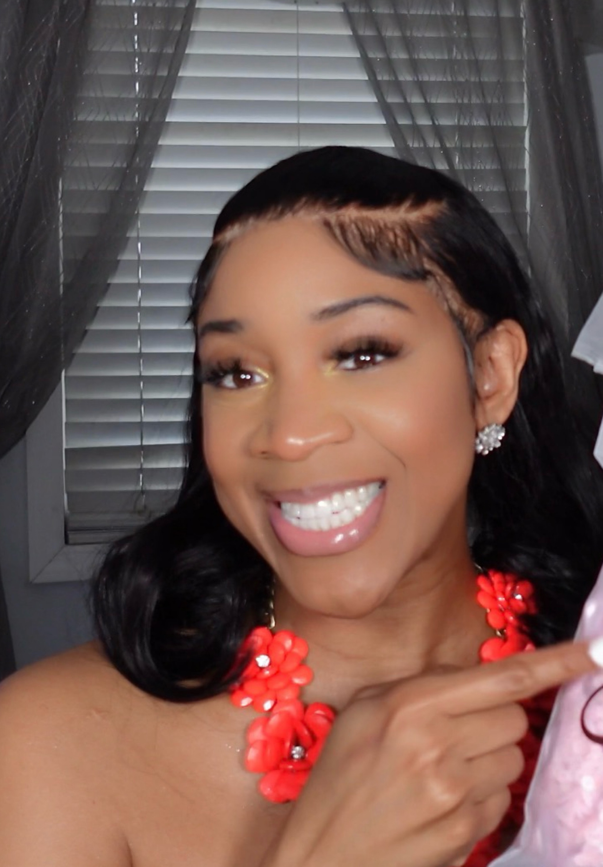 
My make up looks really good in this picture so I just wanted to share what products I use that day 💗

#LTKbeauty