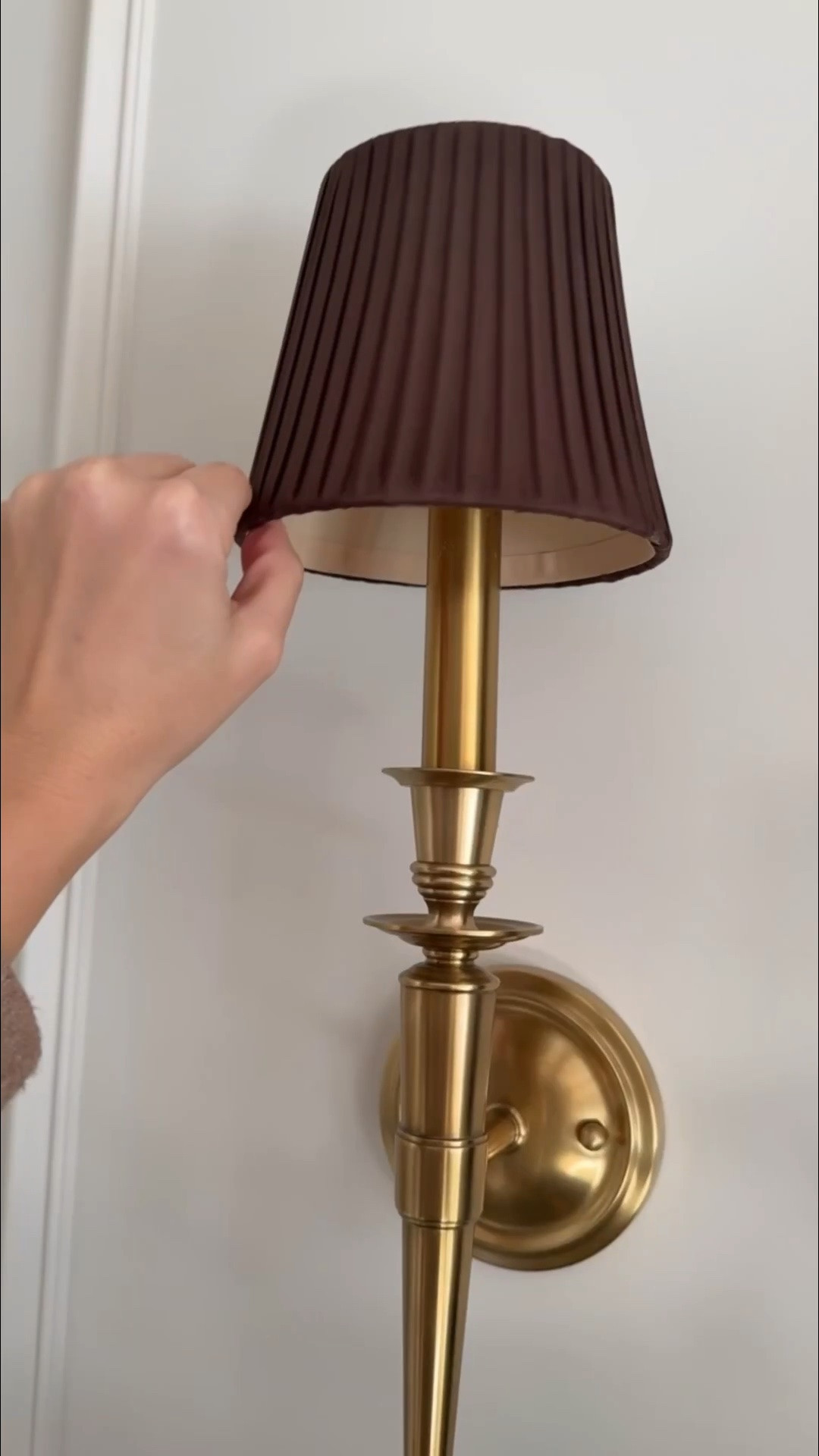 #ad  Did you know you can just swap your shades for the cozy season ahead? Consider this your sign to give it a try. These pleated silk shades are from @Wayfair and are budget friendly. I love the brown hue for fall! #wayfair #wayfairpartner

#LTKHome #LTKSeasonal