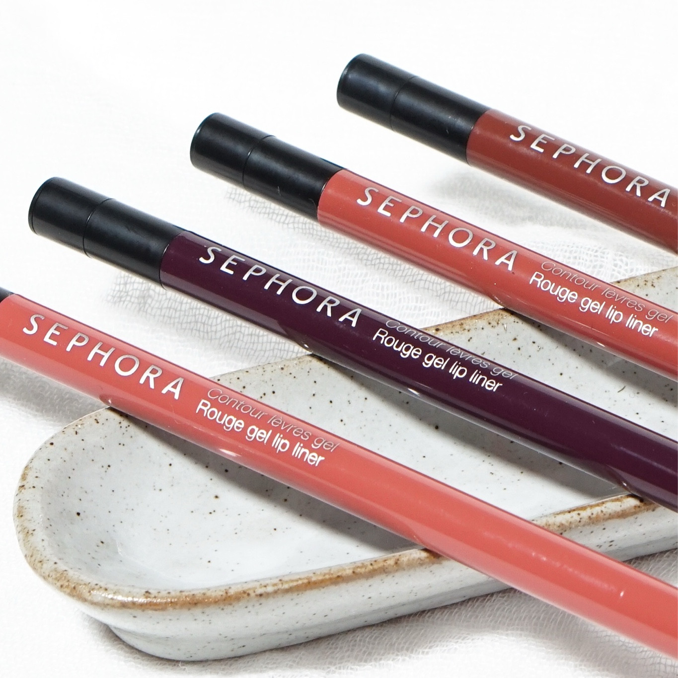 Affordable lip liners!

#dazzlensparkle #lipliner #makeup

#LTKHoliday #LTKGiftGuide #LTKBeauty