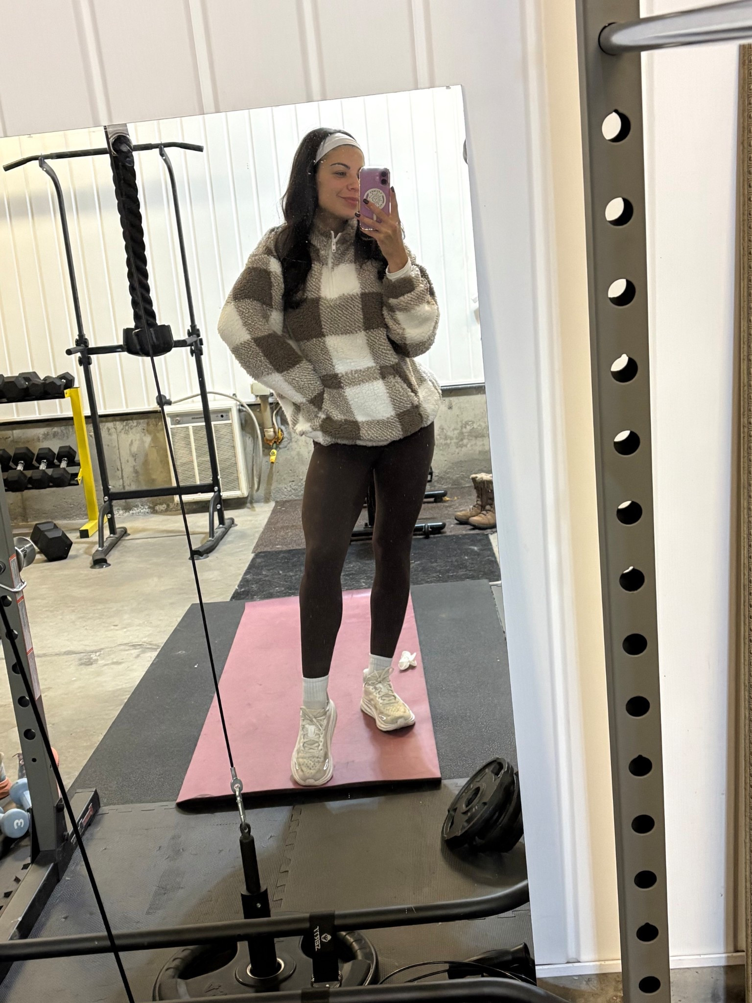 That’s that me espresso ☕️ 

Sweater: SHEIN
Sports bra & leggings: CRZ yoga (off Amazon) serious lulu dupes
Sneakers: hoka Clifton 10

Headband I think the dollar store haha 

#LTKfitness #LTKwinter #LTKcanada