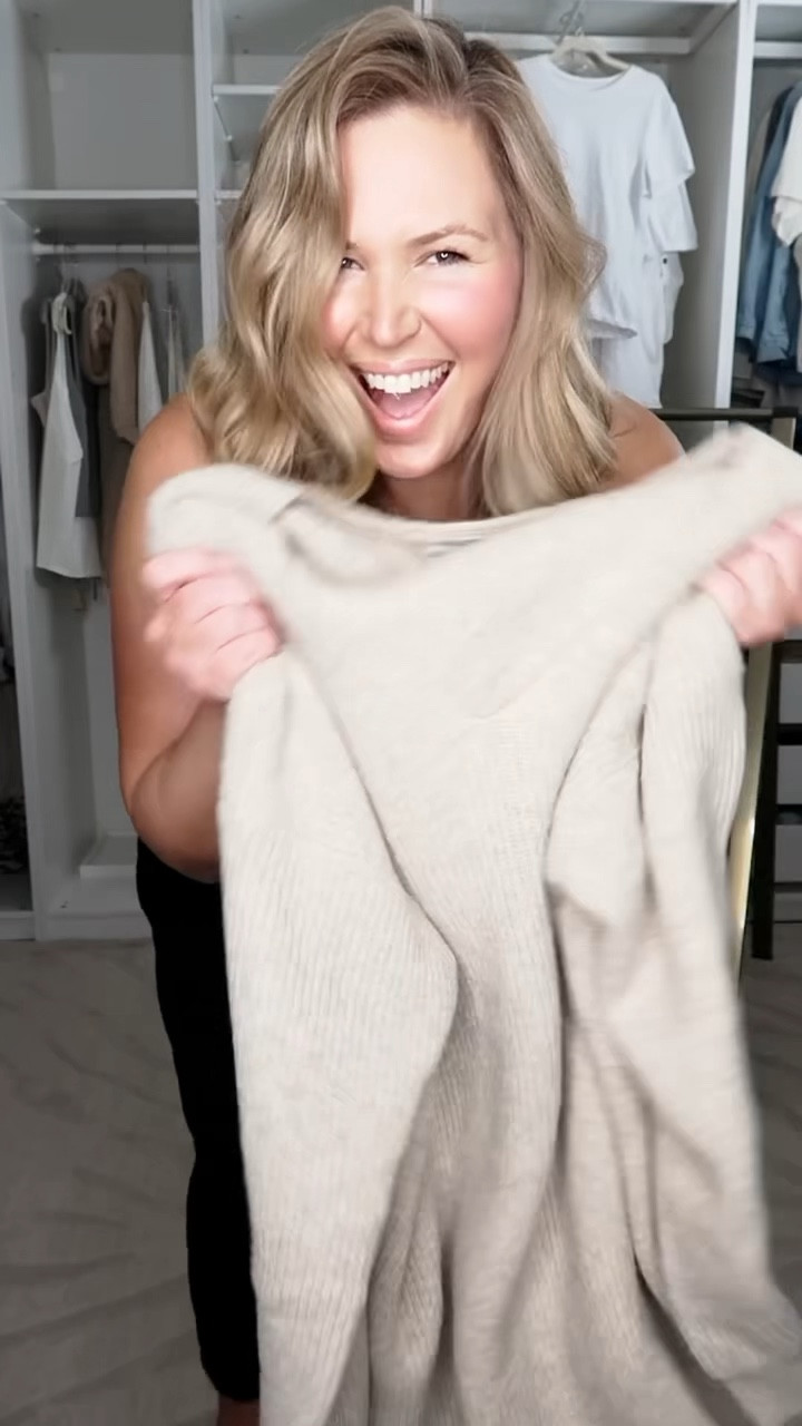 4X-XS🙌 @target circle week🎯 is here!! AD JOGGERS STYLED 3 WAYS!! Proof you can be stylish, pulled together, AND the comfiest ever!!!! 

These joggers fit SO well and true to size - I wear the 2X! Also wearing a 2x in the bodysuit, sweaters and tunic pullover! The sweaters have plenty of room but if you want it to be more fitted you could size down! Tunic runs true to size! Crossbody belt bag is plus size friendly! Shoes are memory foam and so so comfy!


Target plus size fashion, target plus size finds, plus size fashion, plus size outfit, target circle week 

#LTKPlusSize #LTKSaleAlert #LTKStyleTip