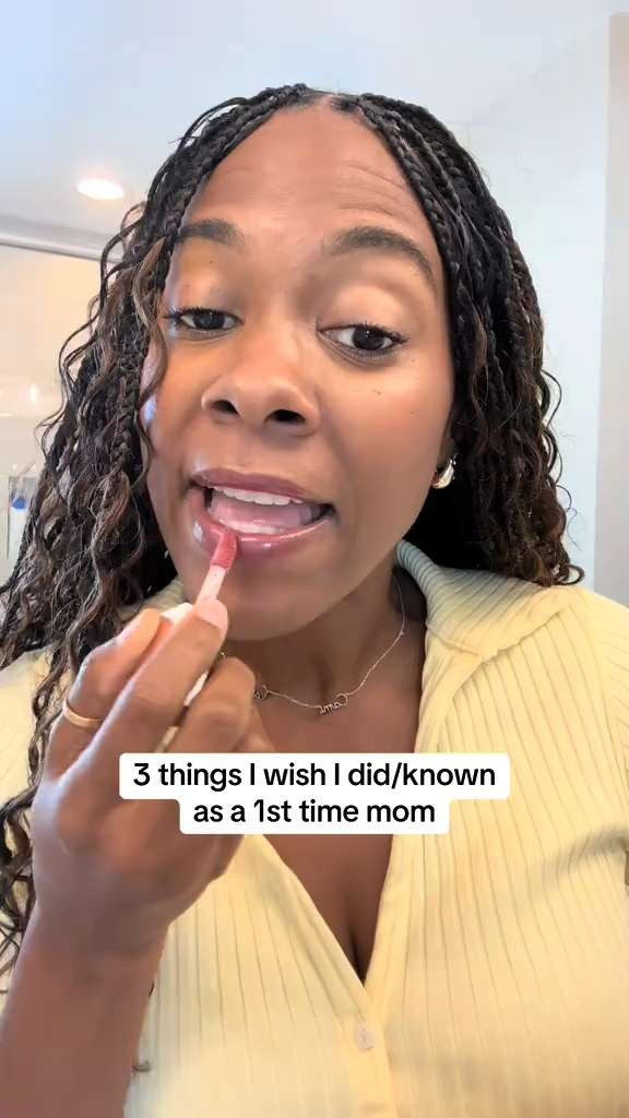 Hey y’all, sharing a similar top from this first time mom video, linked here 🔗 

 