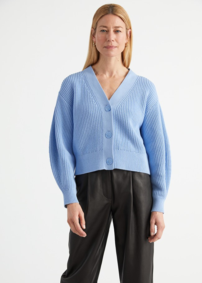 Kurze, kastige Rippstrickjacke | & Other Stories (EU + UK)