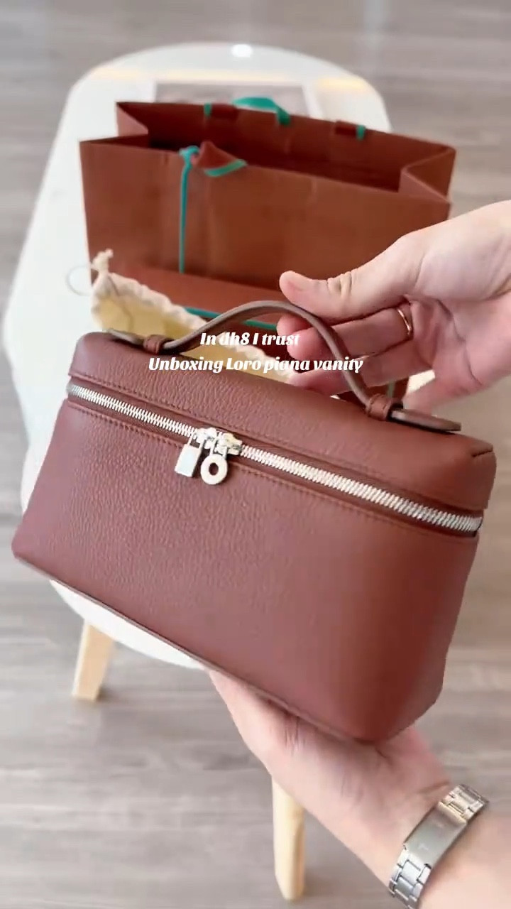 Link➡️ https://sale.dhgate.com/dEr24w88 • Timelessly classic 🤍👜
#LTKbags #LTKstyle #LTKfinds #LTKdaily


#LTKSaleAlert #LTKootd #LTKgrwm