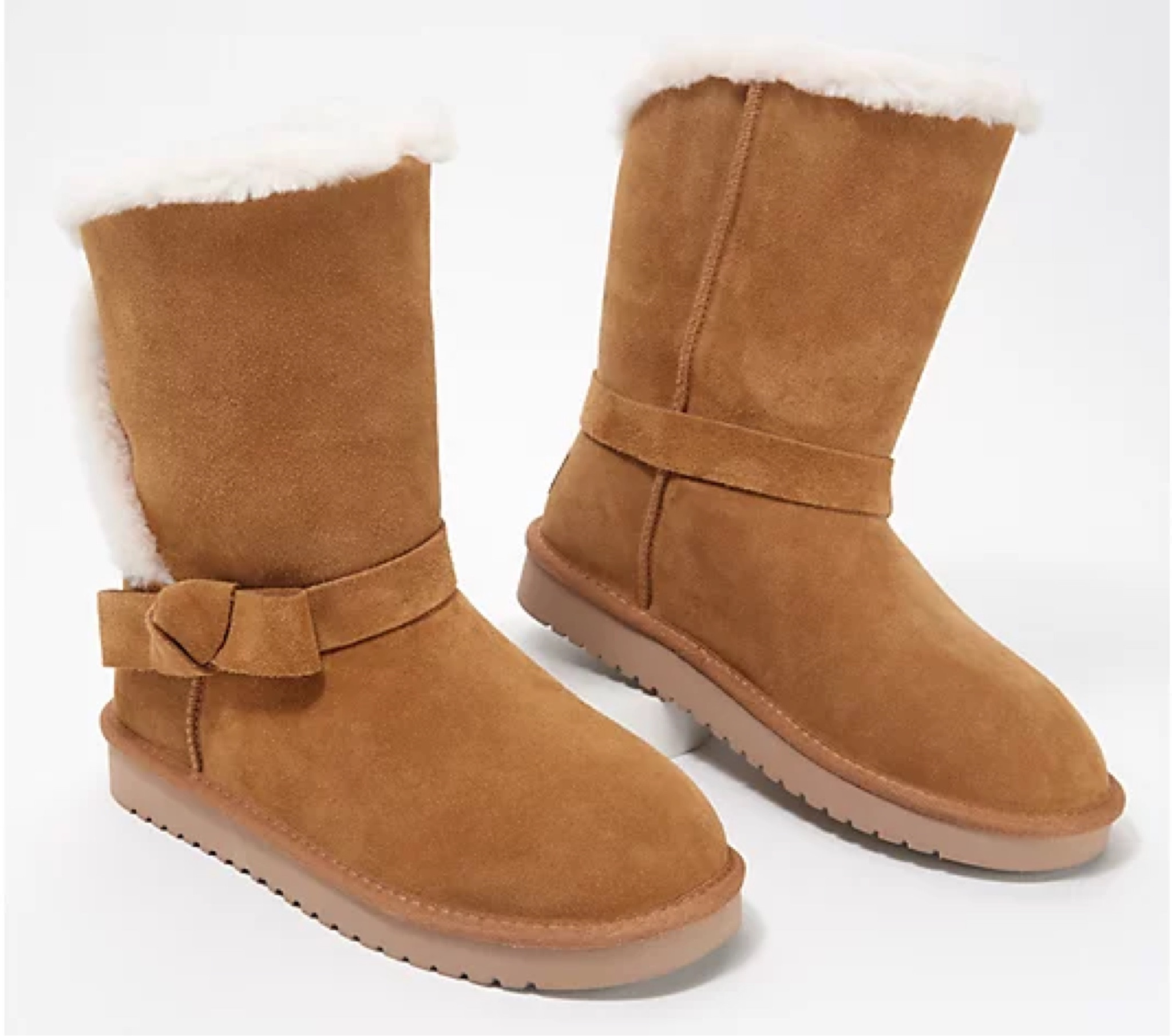Teen girl gift. Uggs. Christmas gift. Girl gift. 

Reg $100
Sale $78

#LTKGiftGuide #LTKCyberweek #LTKHoliday