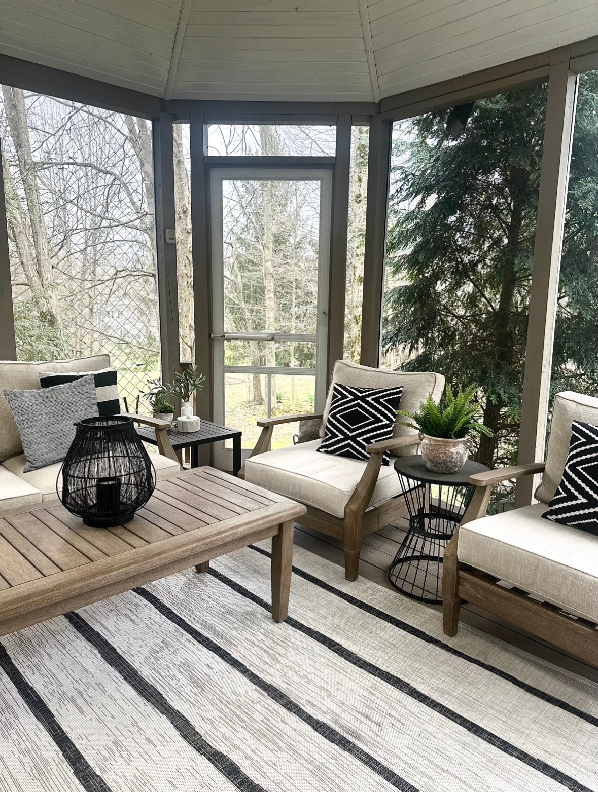 Wayfair has such a great variety of outdoor finds👏 My striped rug is so classic and the coffee table and patio set is the perfect wood tone🤎 shop these items and more!! @Wayfair  #ad
#wayfair #wayfairpartner #outdoor #wishyouwerehere 

#LTKHome #LTKSeasonal