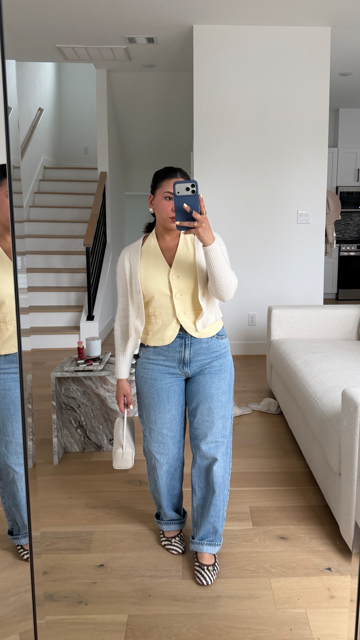 Vest: 2 
Jeans: 27 
Cardigan: xs 
Flats: 7 

#LTKootd #LTKPetite #LTKgrwm