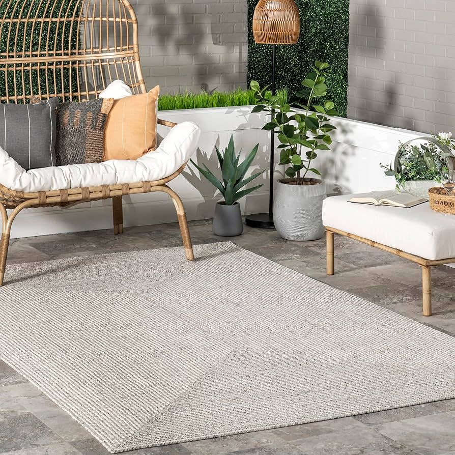 nuLOOM Wynn Braided Indoor/Outdoor Area Rug, 6x9, Ivory | Amazon (US)