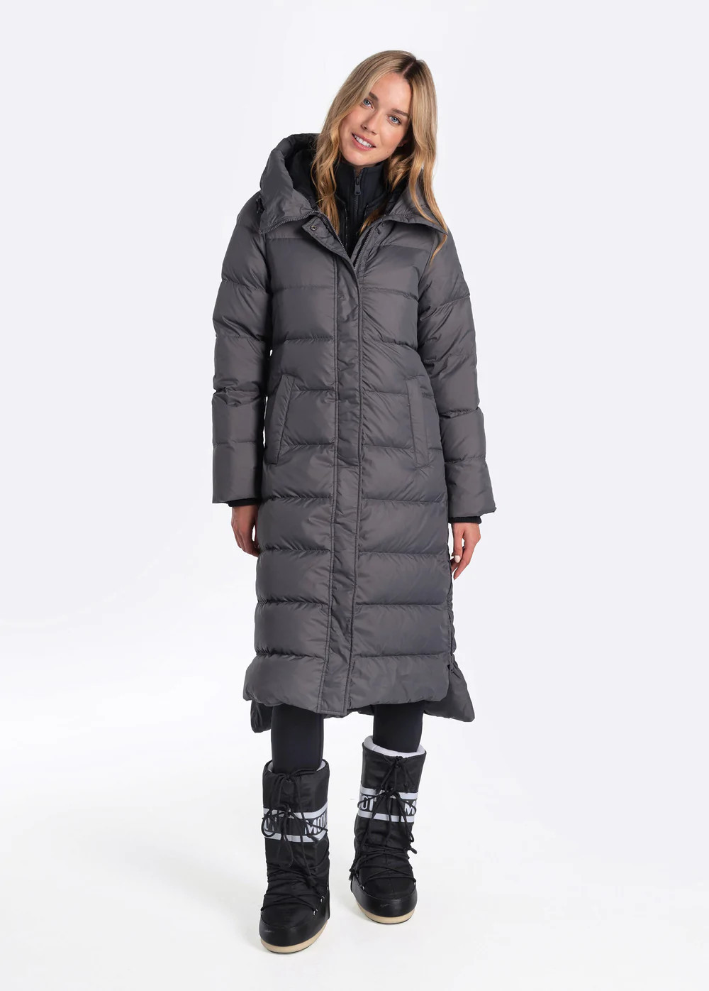 Nora Down Jacket -
    Magnet | Lolë US