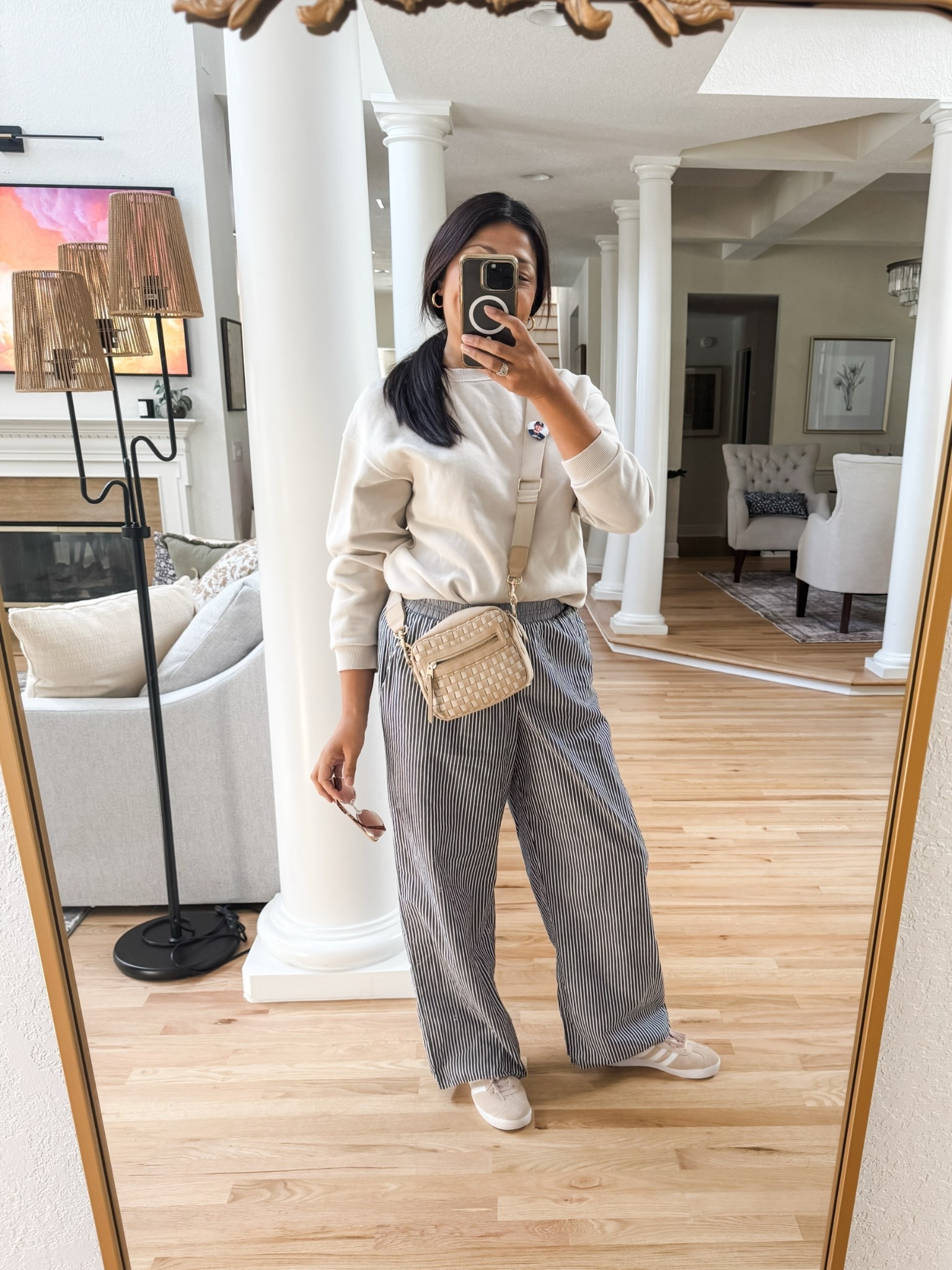 Comfy, flattering wide-leg boxer pants you’ll want to live in. I grabbed both colors—too good to stop at one! Size M. (5’7)  for reference.
#Target 

#LTKFindsUnder50 #LTKOver40