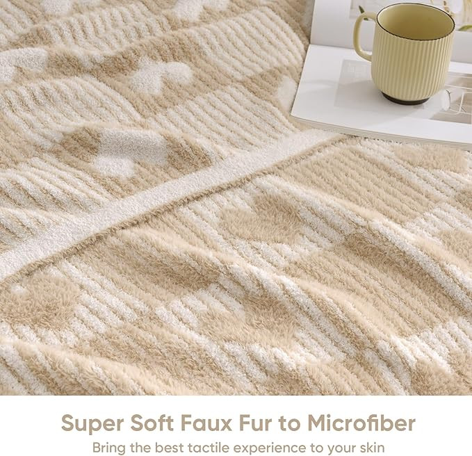 Snuggle Sac Heart Checkered Throw Blanket for Women,Love Blanket Heart Blankets for Her Wife Girl... | Amazon (US)