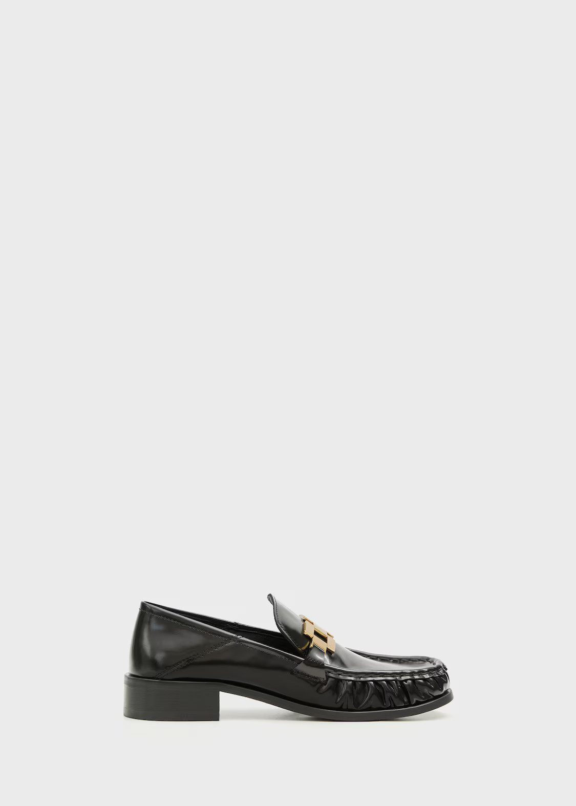 100% leather shoe with metallic detail | MANGO (UK)