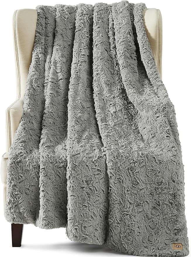 UGG 10485 Adalee Soft Faux Fur Reversible Accent Throw Blanket Luxury Cozy Fuzzy Fluffy Hotel Sty... | Amazon (CA)