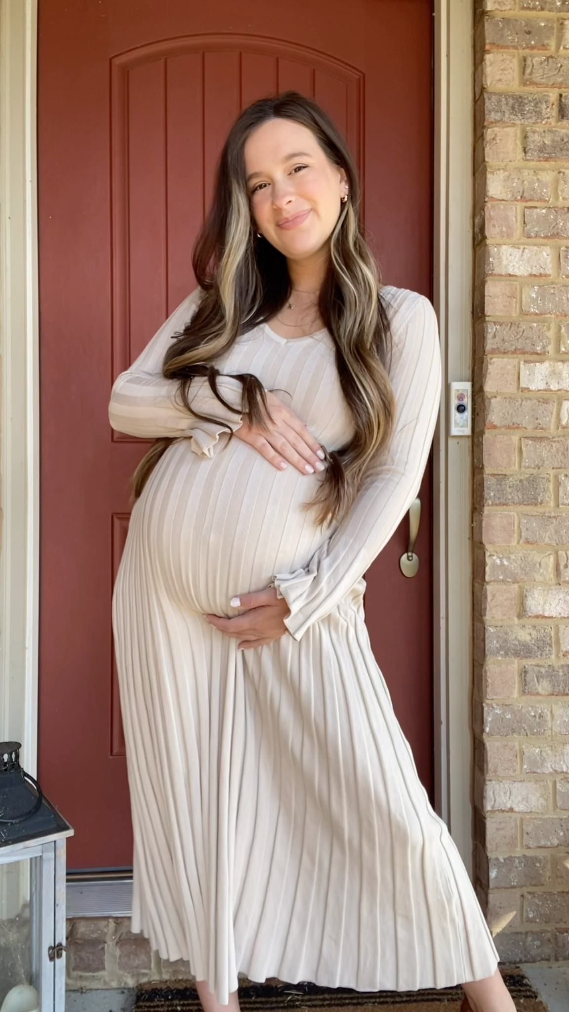 HAPPY FIRST DAY OF AUTUMN 🍂 

Sharing 3 of my absolute favorite maternity fall looks that are perfect for the season. 🤰🏼

Now someone just tell the weather to reflect the season change 🤭🍁

#LTKStyleTip #LTKSeasonal #LTKBump
