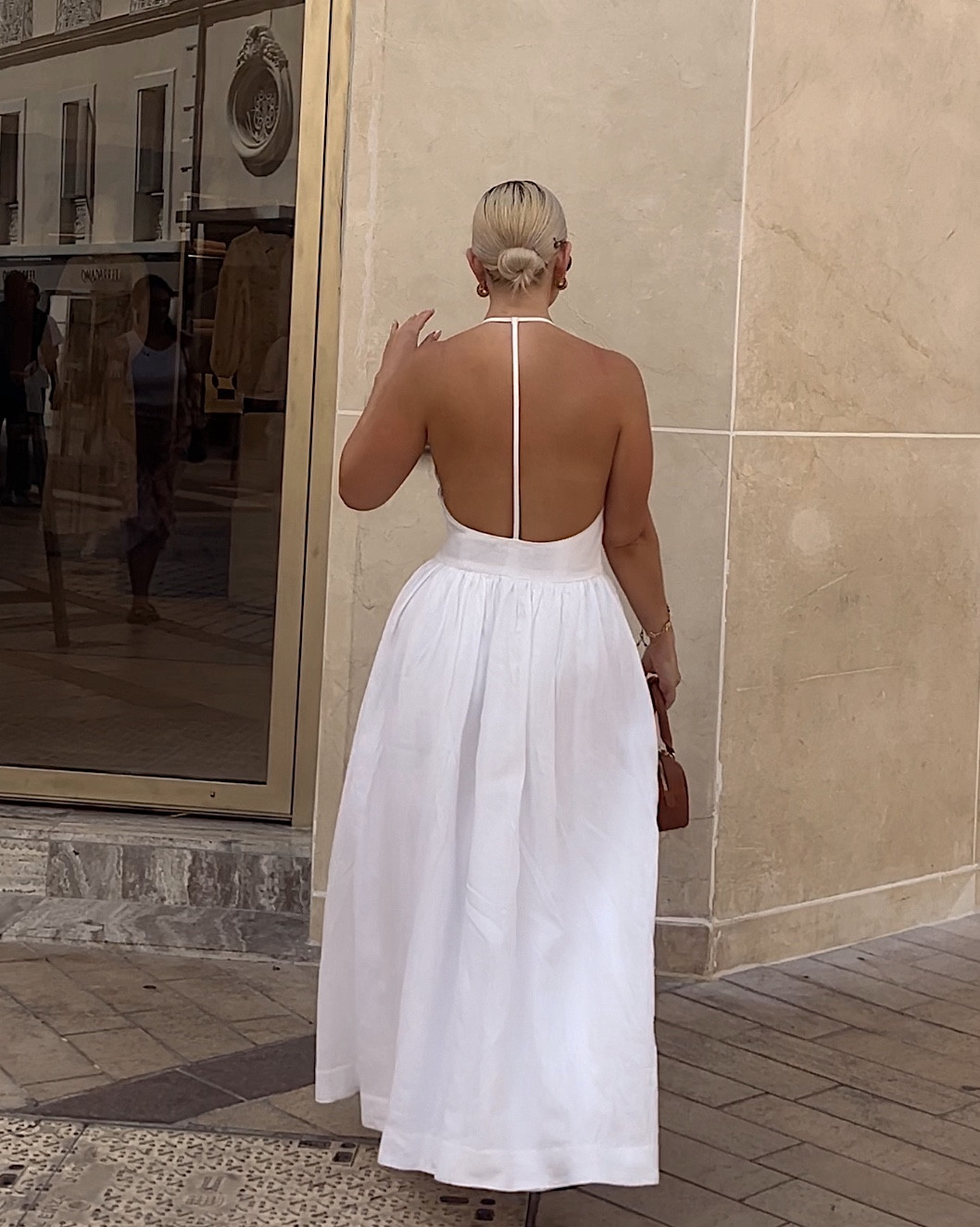 A white linen dress is a summer staple to create an effortless, elegant look☀️ #whitedress #linen #summerootd #southoffrance

#LTKSeasonal #LTKStyleTip #LTKMidsize