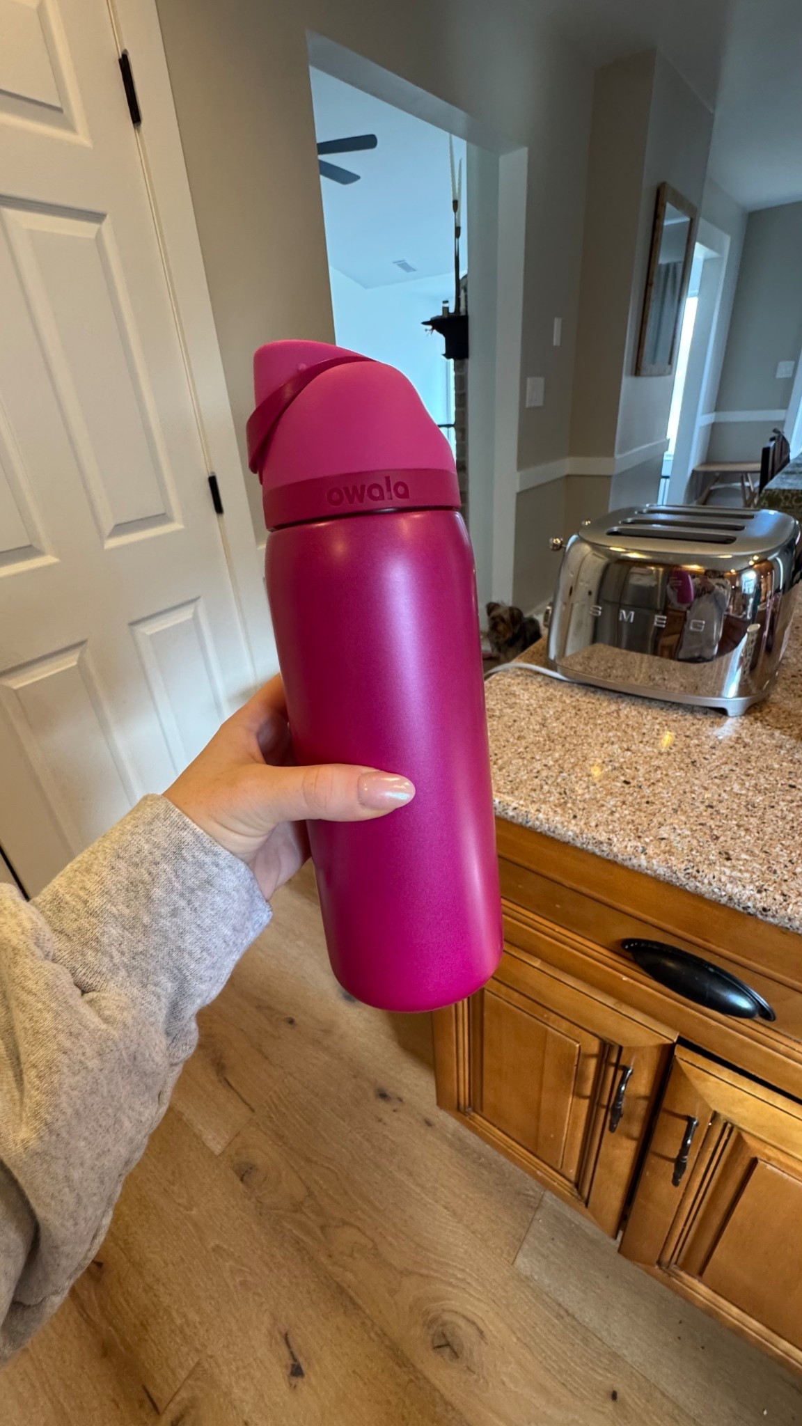 Love these Valentine’s Day owalas! 

#LTKFindsUnder50 #LTKfitnessgoals #LTKdayinmylife